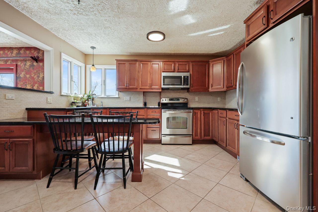 #3 photo, 667 Milltown Road, Brewster , NY 10509