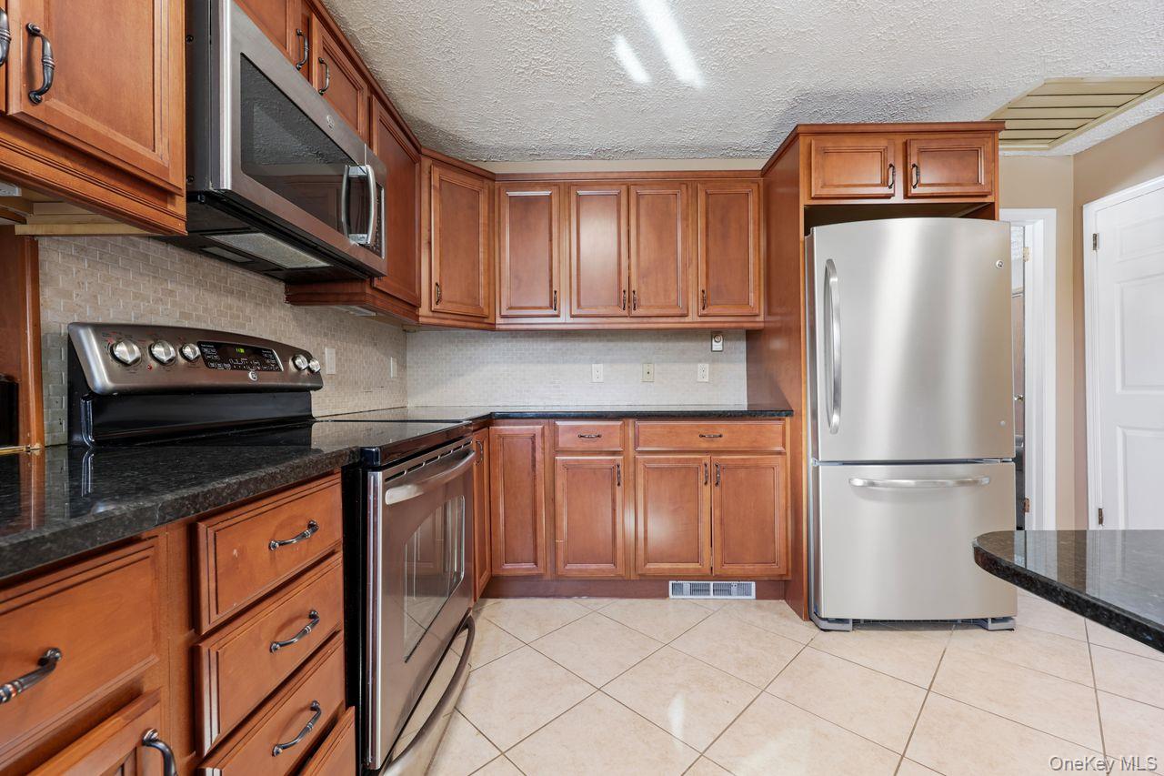 #6 photo, 667 Milltown Road, Brewster , NY 10509