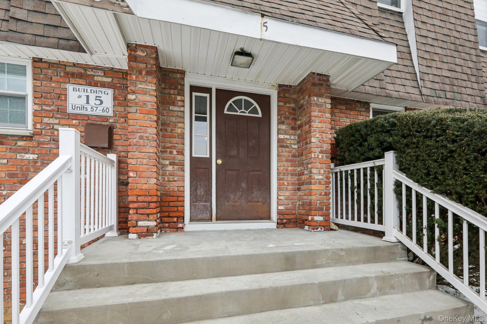 #1 photo, 15 Crescent Drive, Thiells , NY 10984