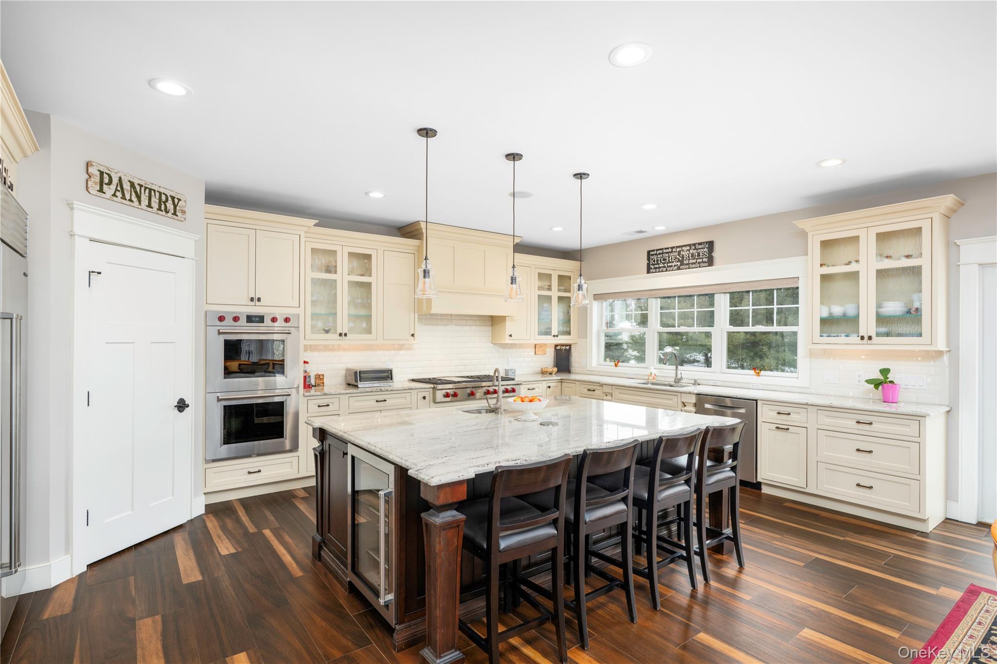 #10 photo, 1016 Forest Glen, New Windsor , NY 12553