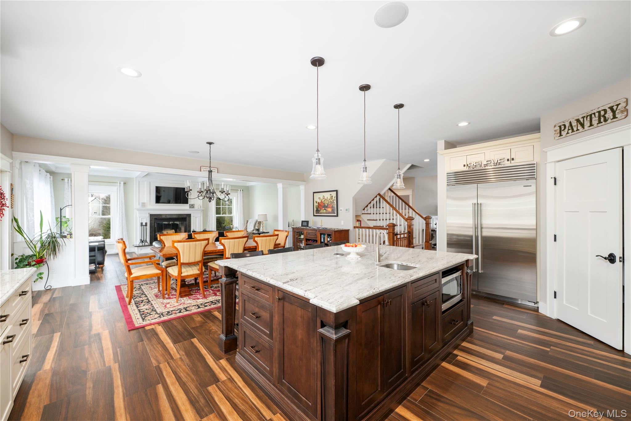 #11 photo, 1016 Forest Glen, New Windsor , NY 12553