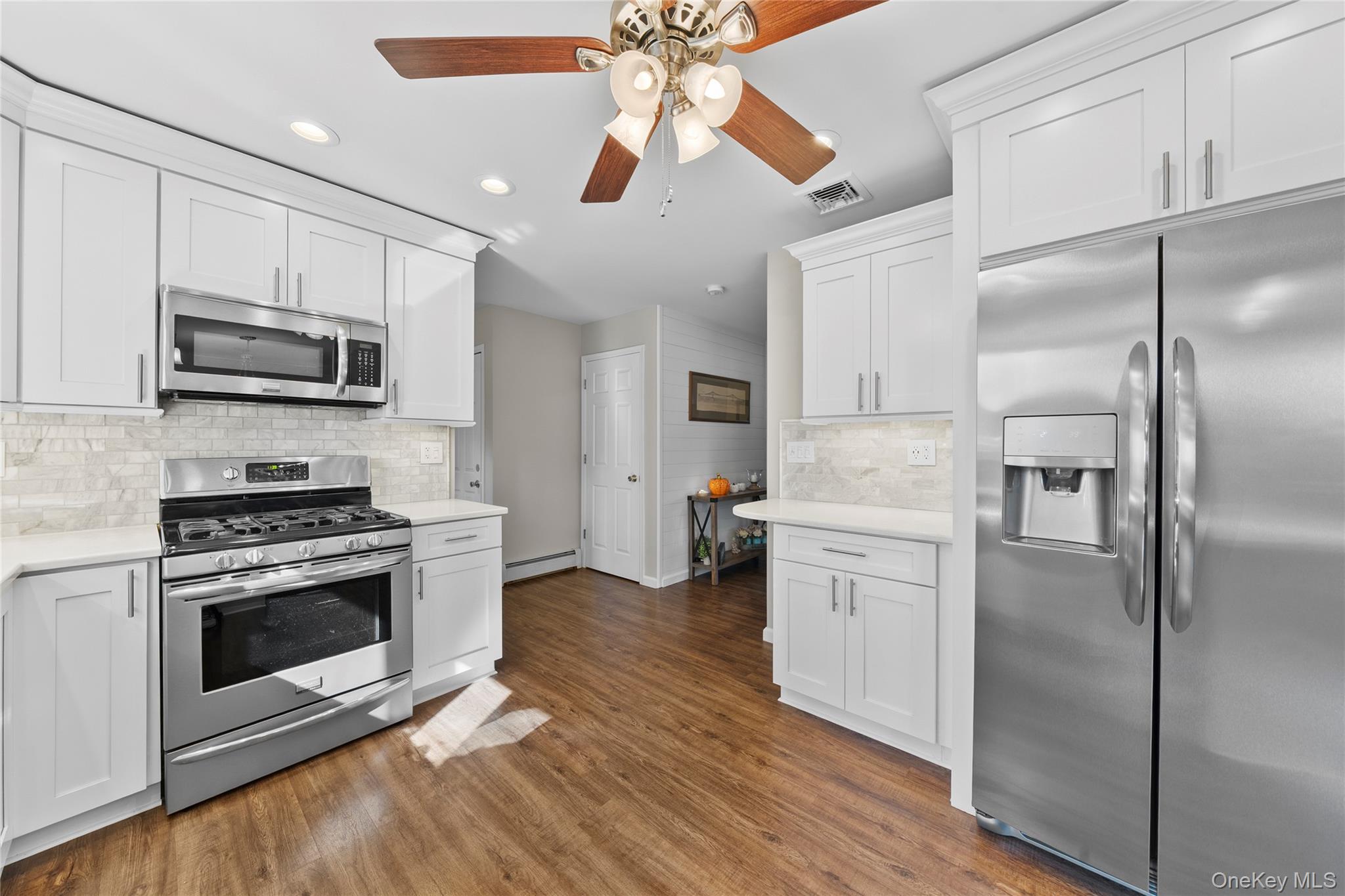 #6 photo, 231 46th Street, מחוז סאפוק Lindenhurst , NY 11757