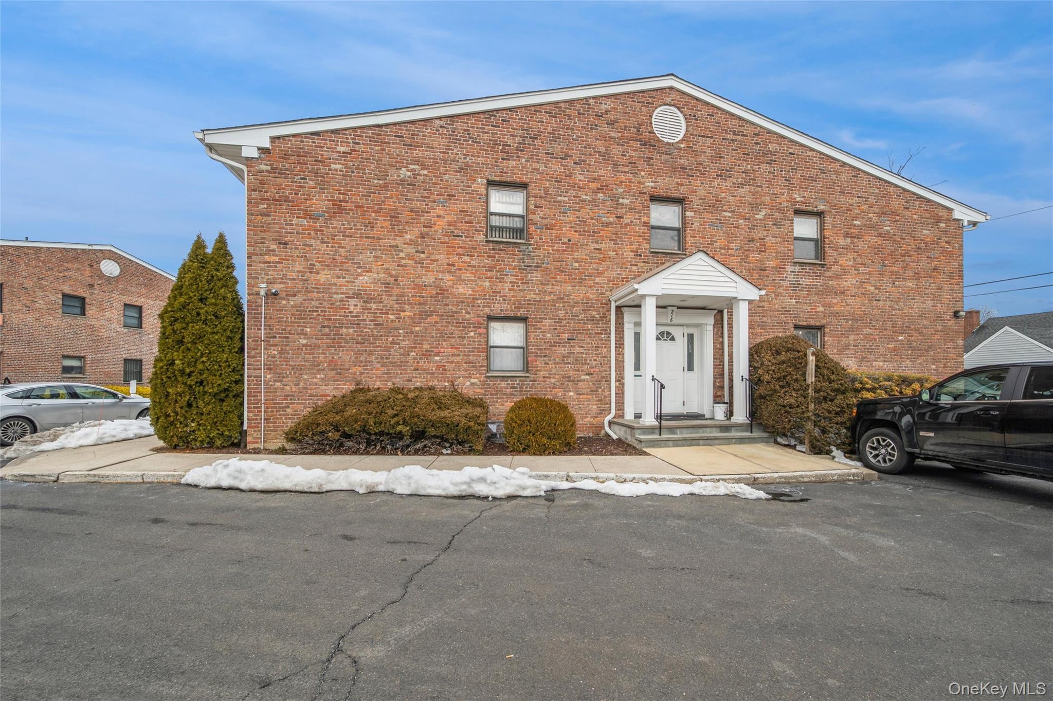 #1 photo, 216 Fulton Street, Farmingdale , NY 11735