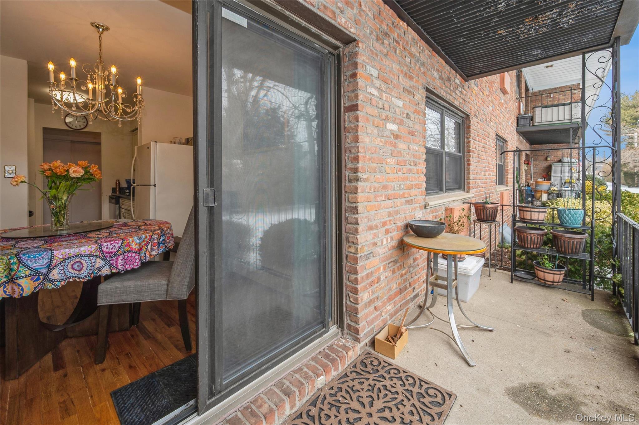 #10 photo, 216 Fulton Street, Farmingdale , NY 11735