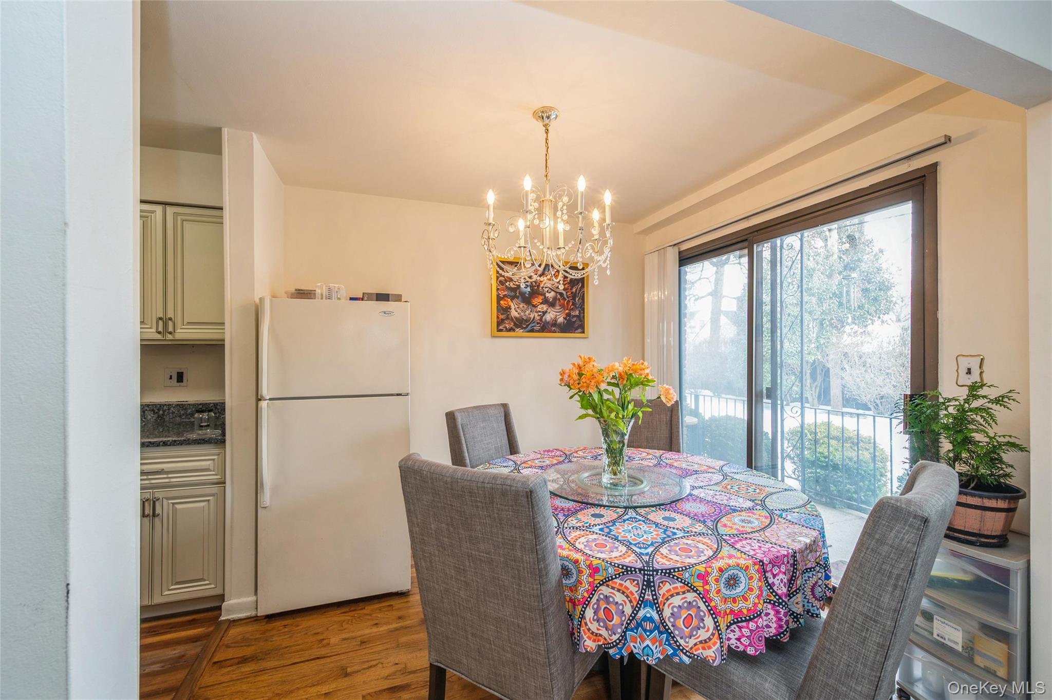 #7 photo, 216 Fulton Street, Farmingdale , NY 11735