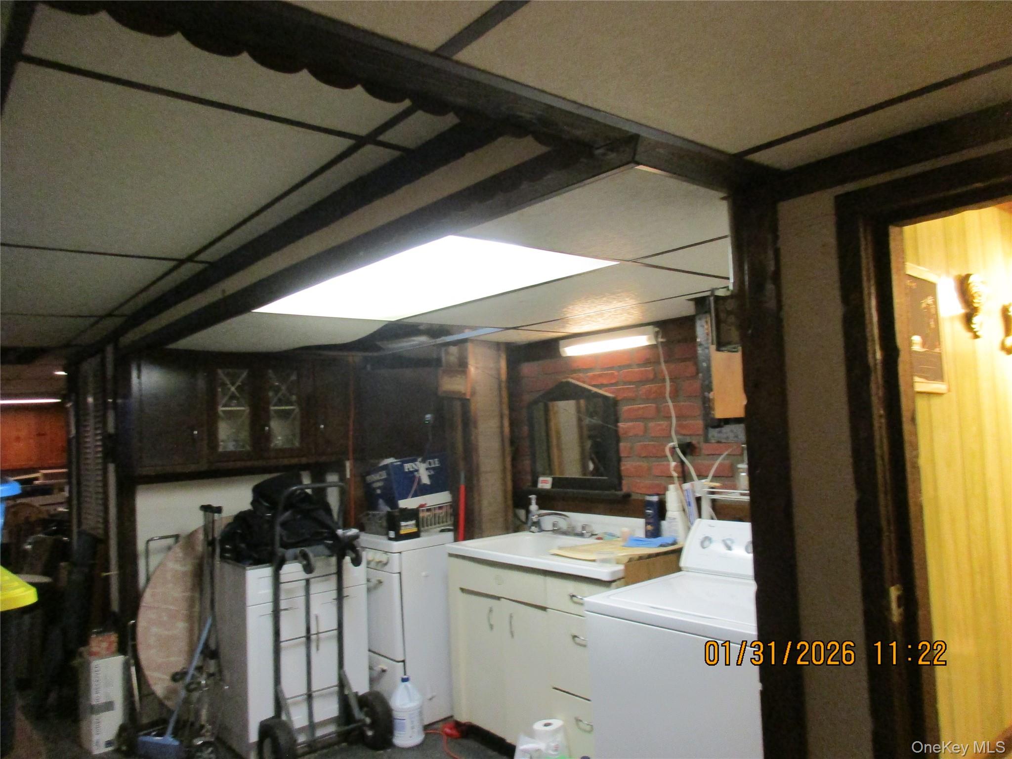 #17 photo, 62-37 69TH Place, Middle Village , NY 11379