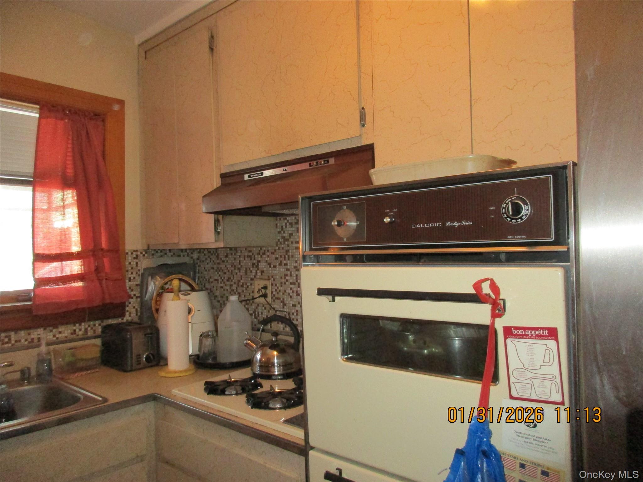 #5 photo, 62-37 69TH Place, Middle Village , NY 11379