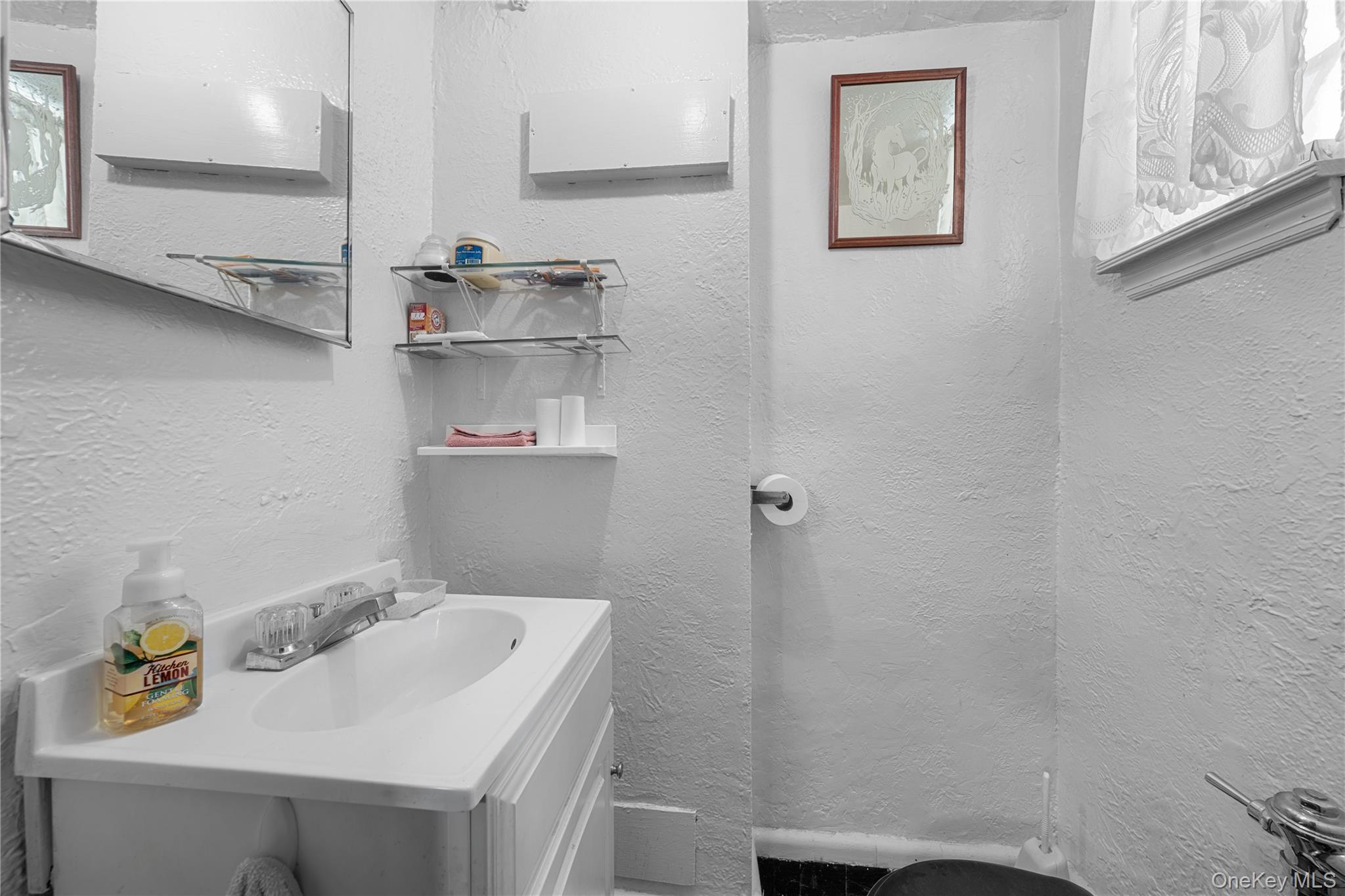 #17 photo, 2827 50th Street, Woodside , NY 11377