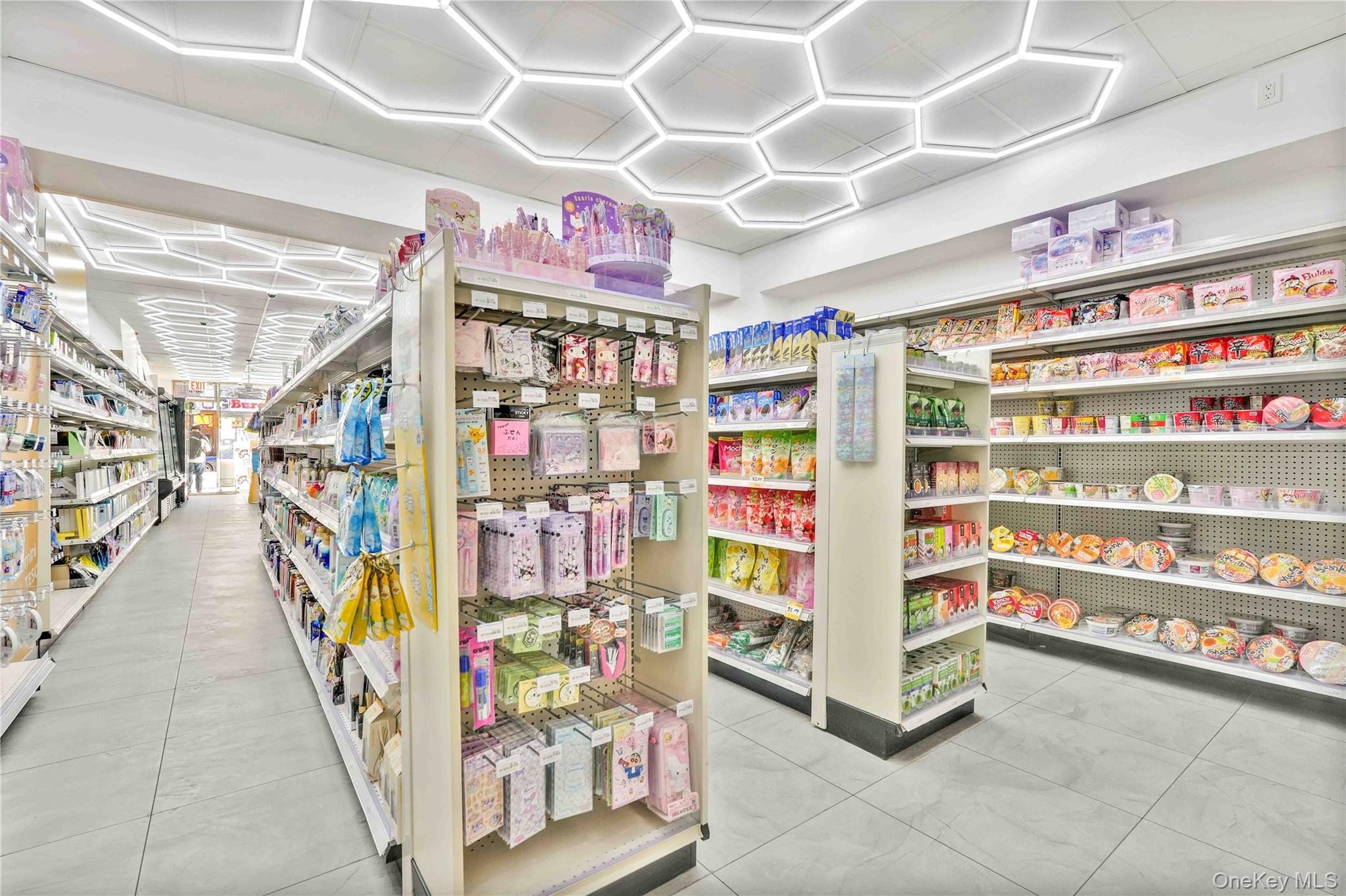 #6 photo, 3617 30th Avenue, Astoria , NY 11103