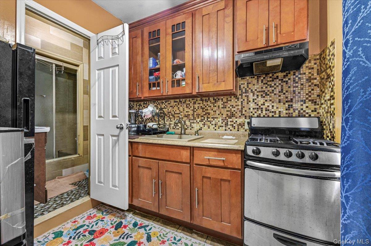 #10 photo, 159-20 Highland Avenue, Jamaica , NY 11432