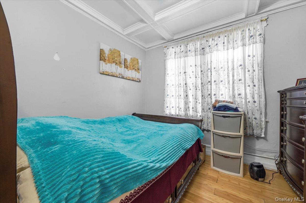 #12 photo, 159-20 Highland Avenue, Jamaica , NY 11432