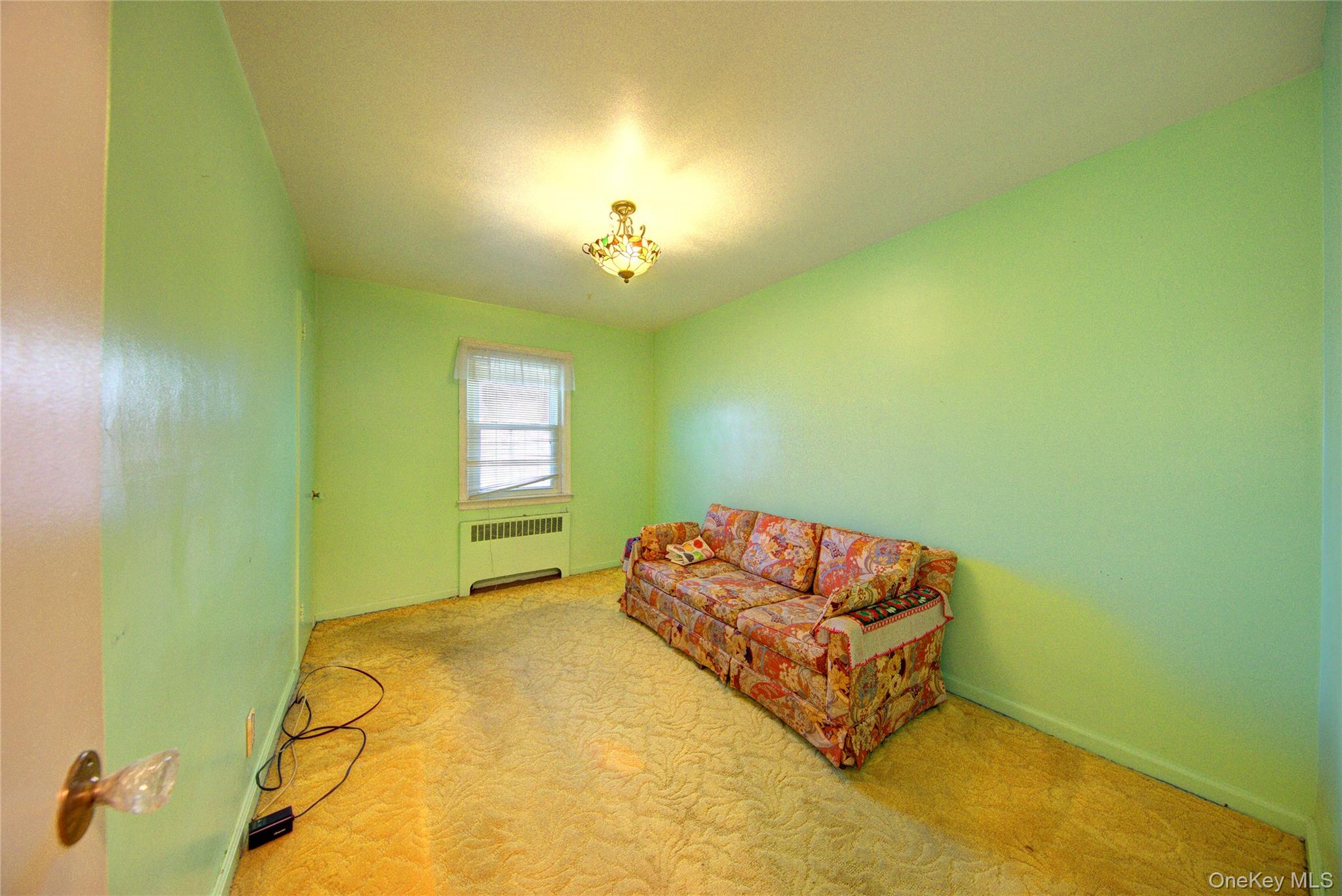 #15 photo, 10 Taft Avenue, Hempstead , NY 11550