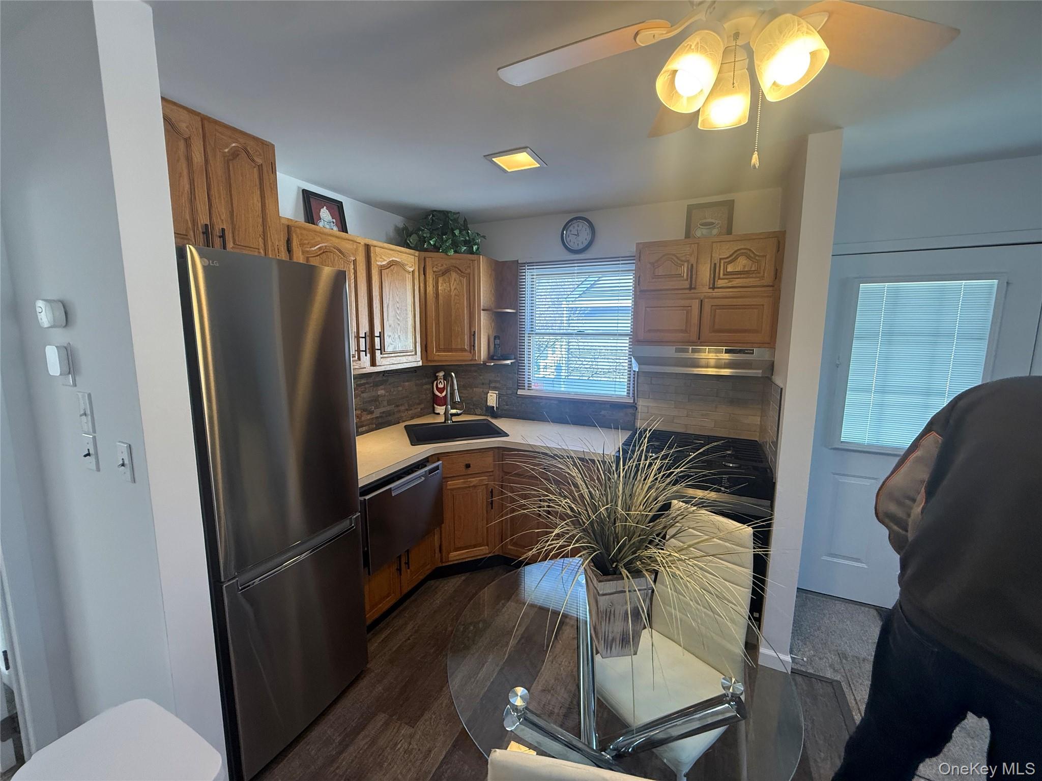 #2 photo, 83 Beecher street, North Babylon , NY 11703