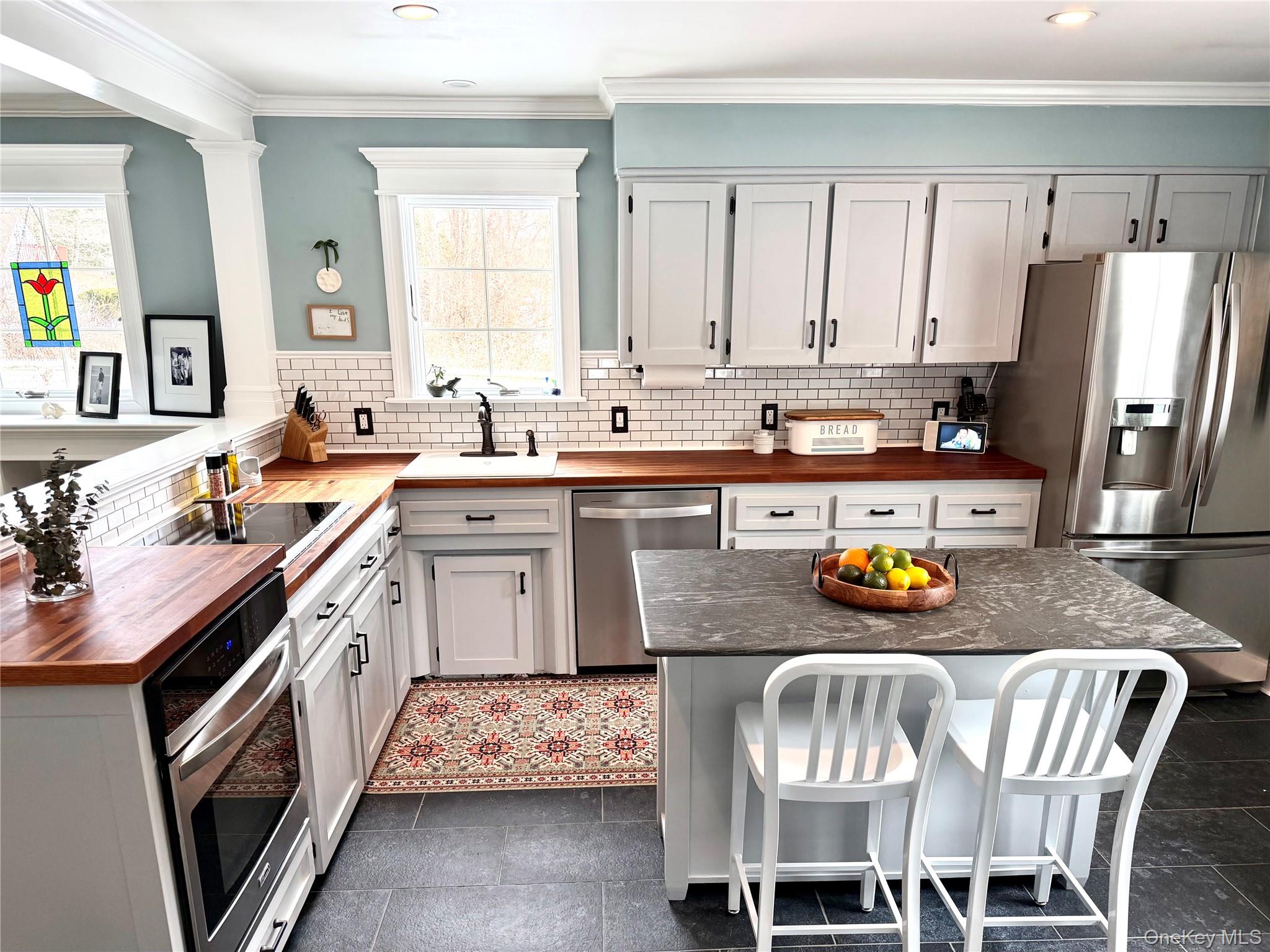 #13 photo, 19 Walnut Drive, Shoreham , NY 11786