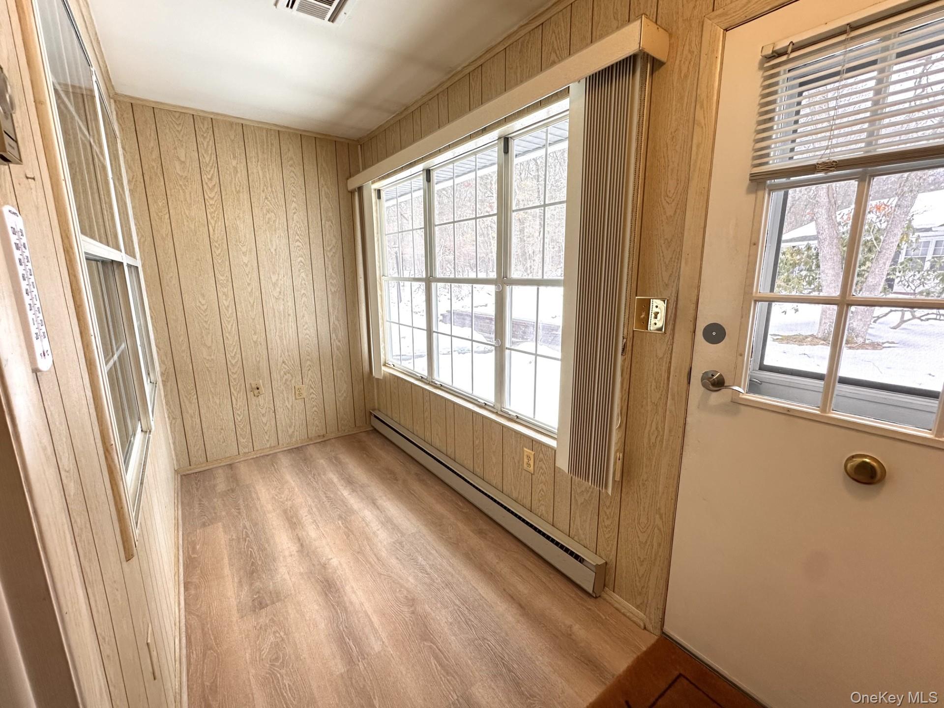 #3 photo, 306 Torquay Court, Ridge , NY 11961