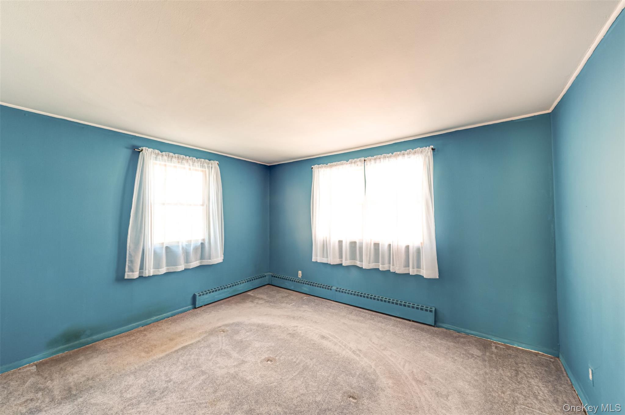 #10 photo, 18 Annetta Avenue, Smithtown , NY 11787