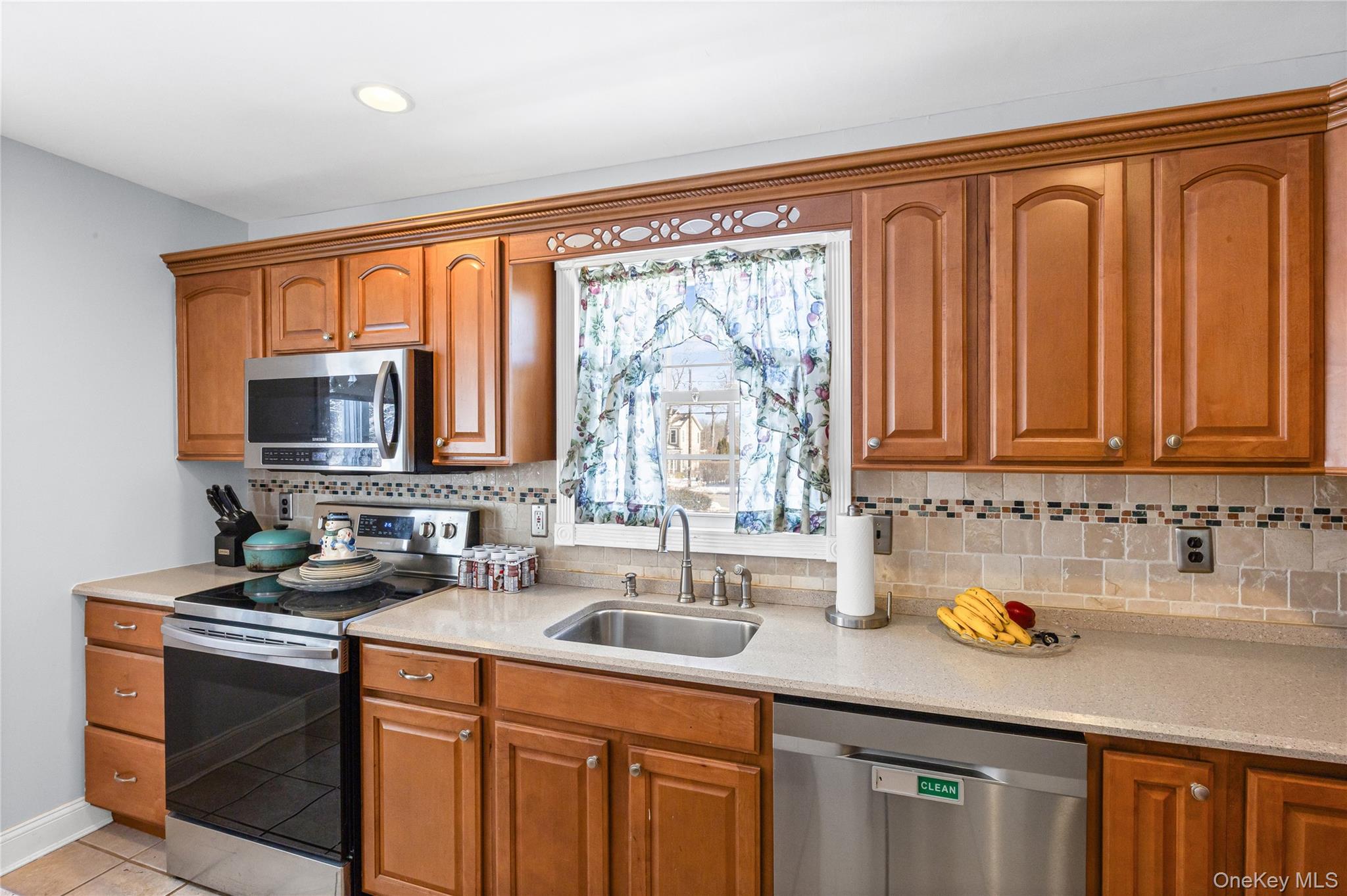 #4 photo, 68 Crystal Beach Boulevard, Moriches , NY 11955