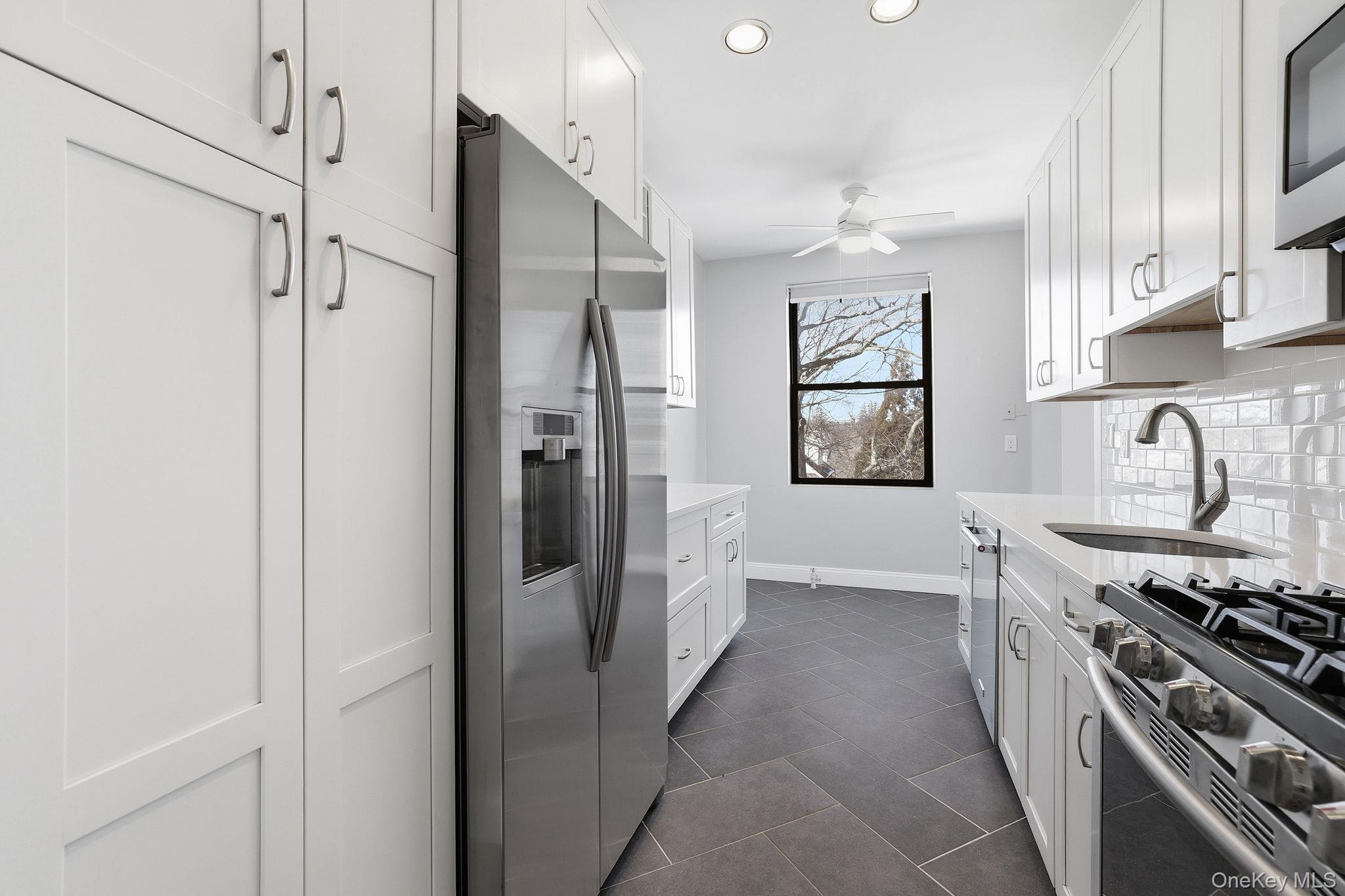 #14 photo, 11 Alden Road, Larchmont , NY 10538