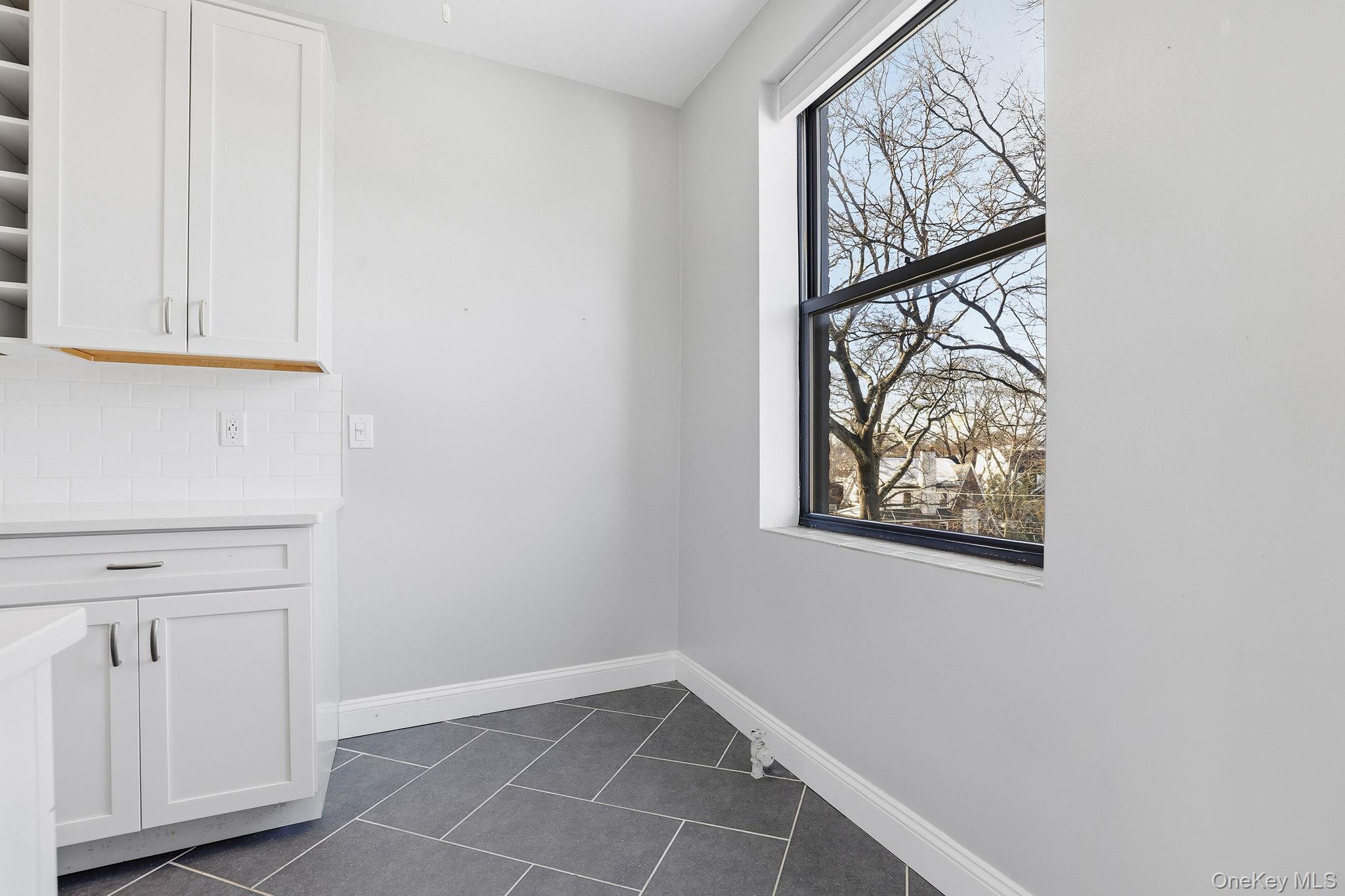 #15 photo, 11 Alden Road, Larchmont , NY 10538