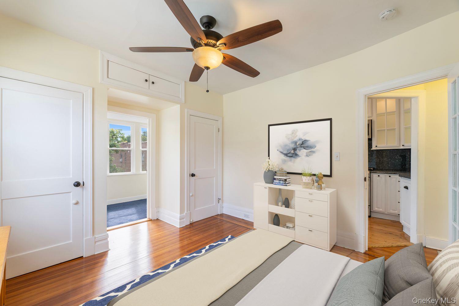 #7 photo, 216 Lakeview Place, Bronx , NY 10471