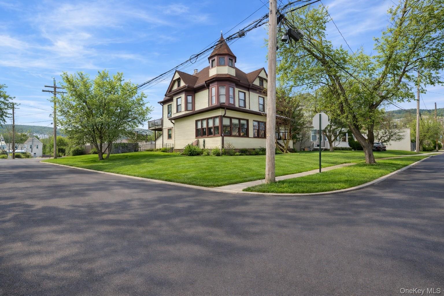 #2 photo, 57 Park Avenue, Suffern , NY 10901