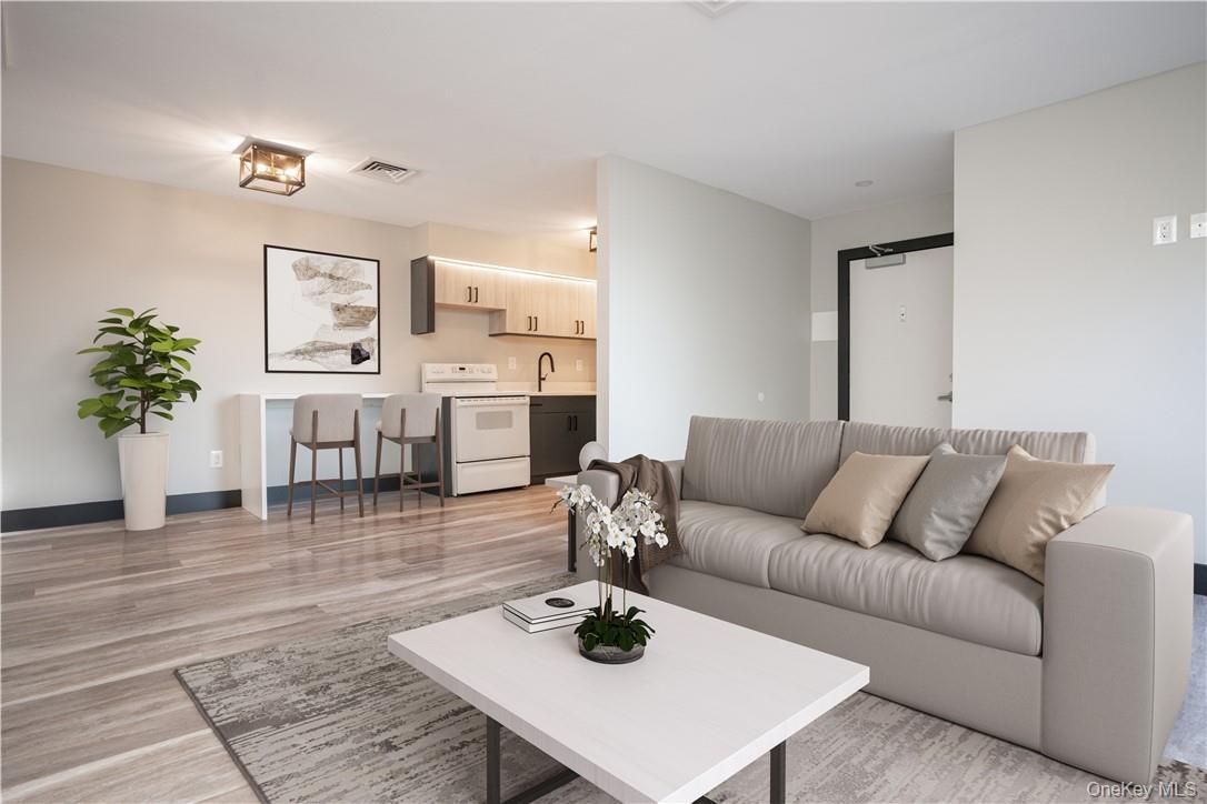 #9 photo, 8-12 S Boulevard, Nyack , NY 10960