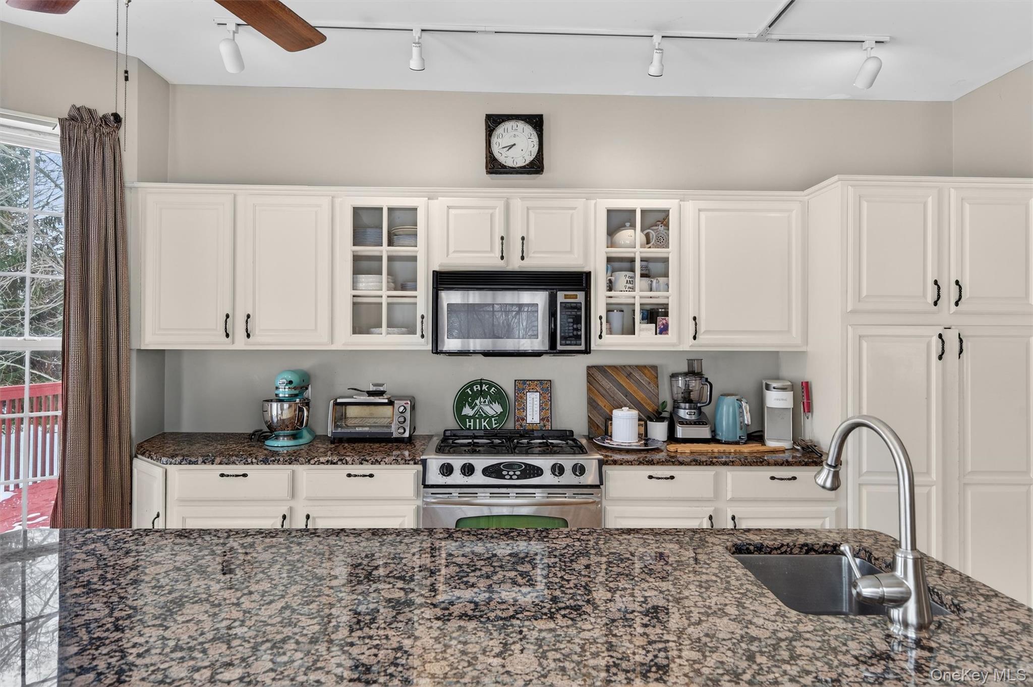 #17 photo, 32 Woodstock Lane, Middletown , NY 10941