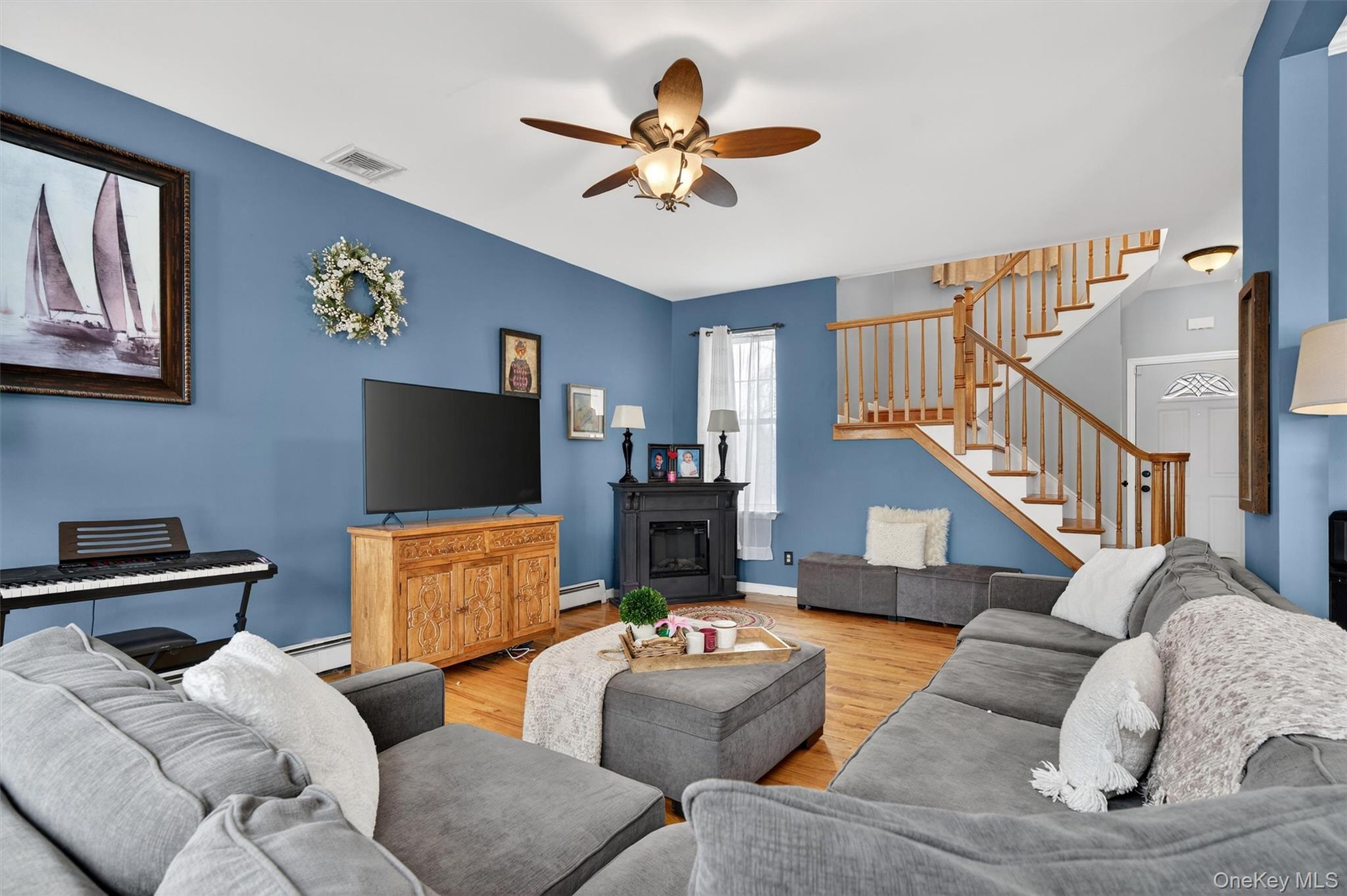 #8 photo, 32 Woodstock Lane, Middletown , NY 10941