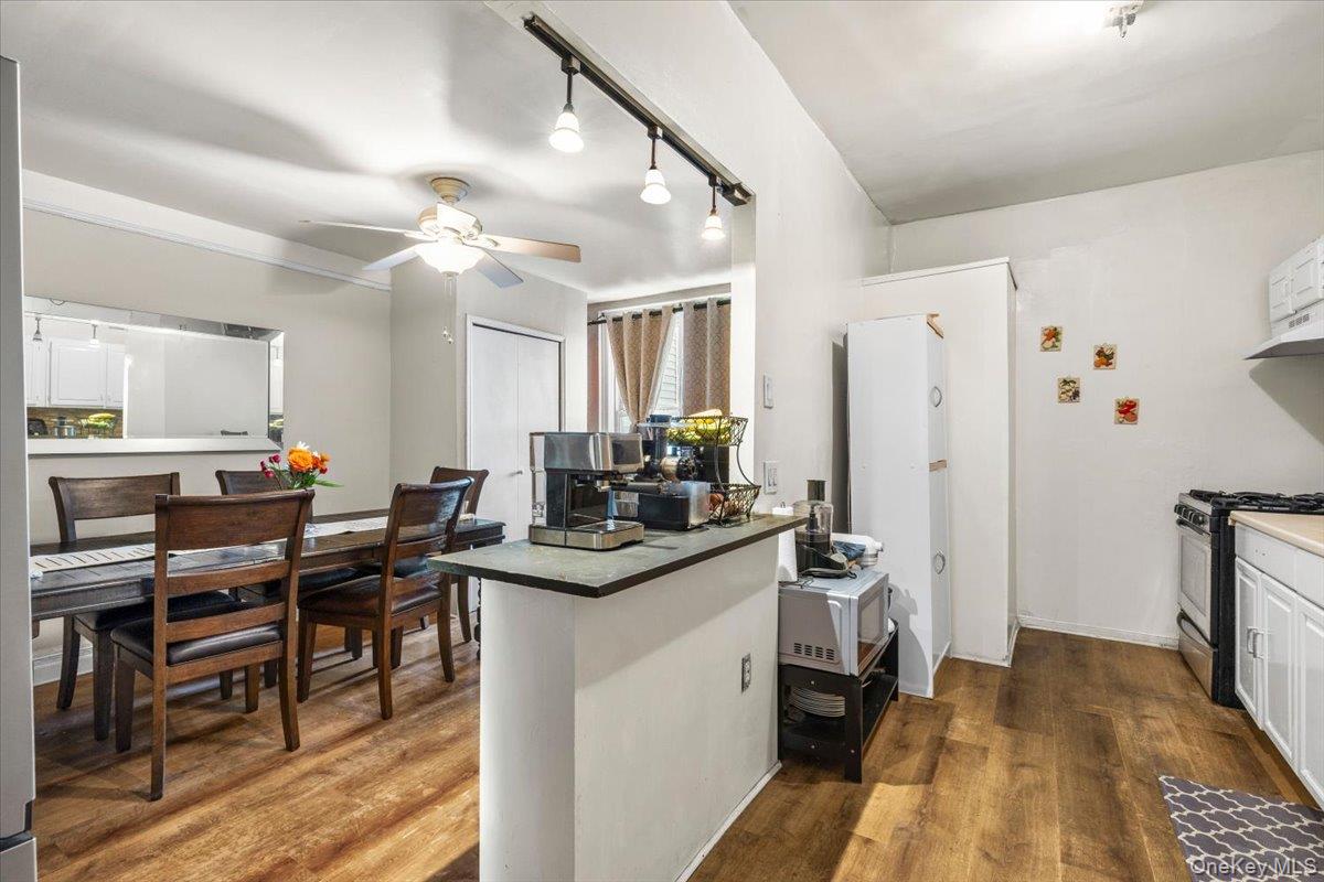 #5 photo, 729 Taylor Avenue, ब्रोंक्स Bronx , NY 10473