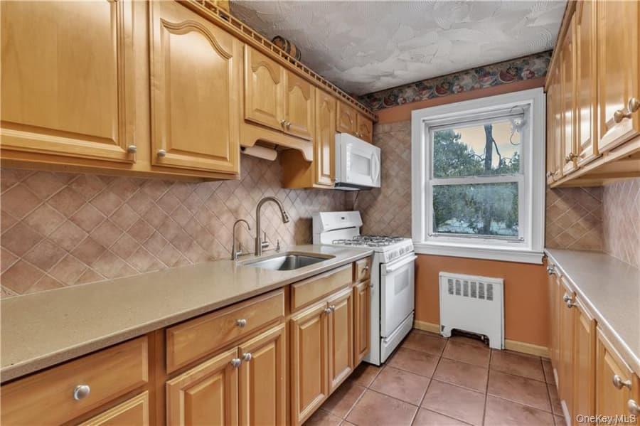 #6 photo, 51 White Oak Street, 纽约州 New Rochelle , NY 10801