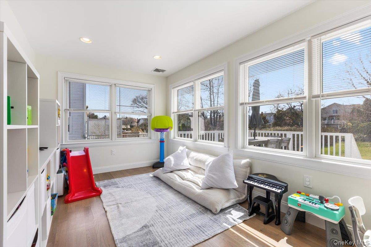 #11 photo, 34 Tuckahoe Avenue, Eastchester , NY 10709