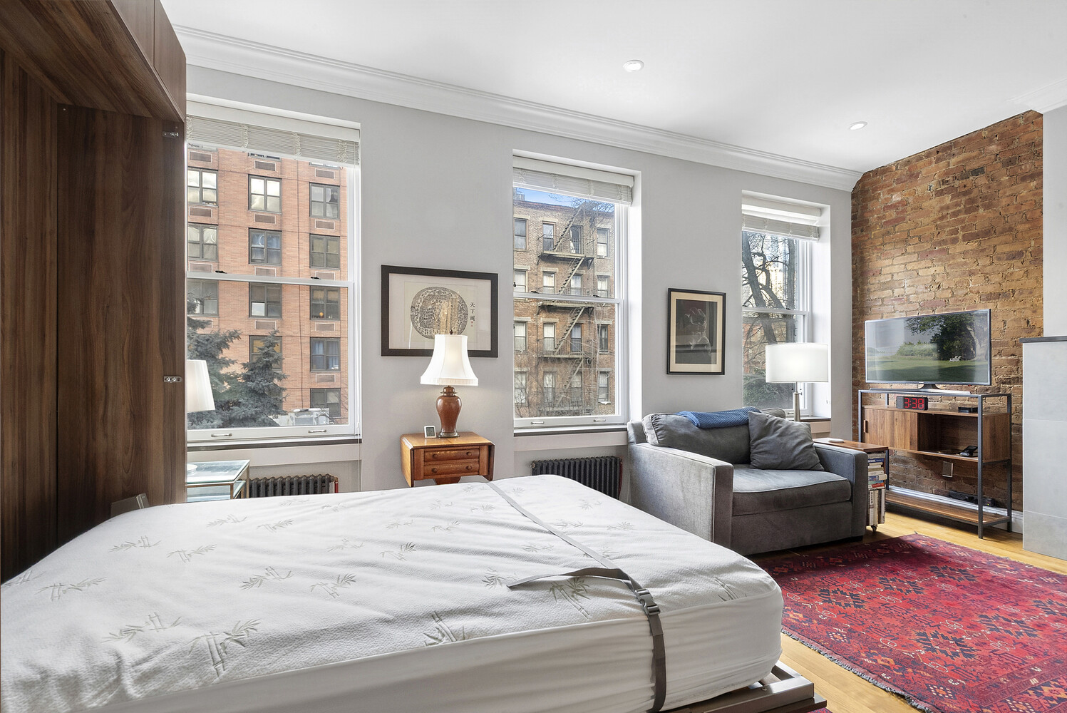 #5 photo, 459 W 47TH Street, Hell's Kitchen , NY 10036