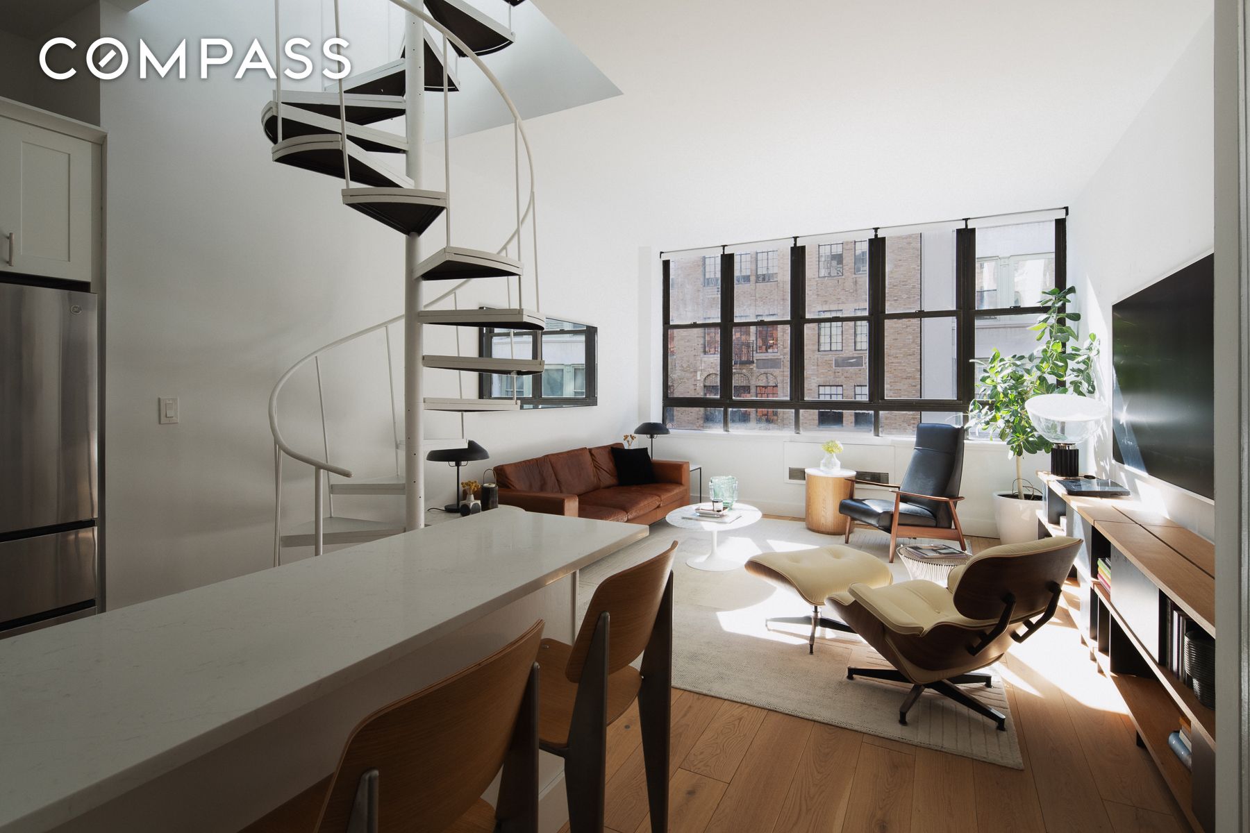 #5 photo, 35 E 10th Street, Greenwich Village , NY 10003