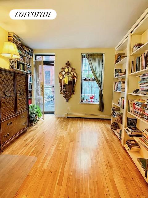 #10 photo, New York City, Lower East Side , NY 10002