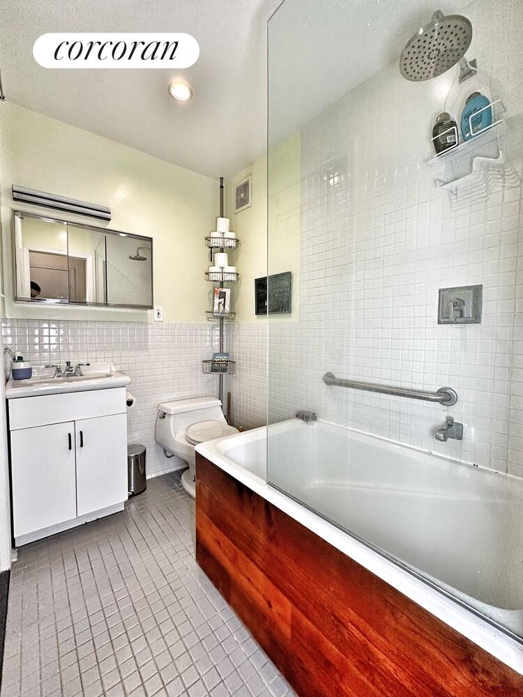 #9 photo, New York City, Lower East Side , NY 10002