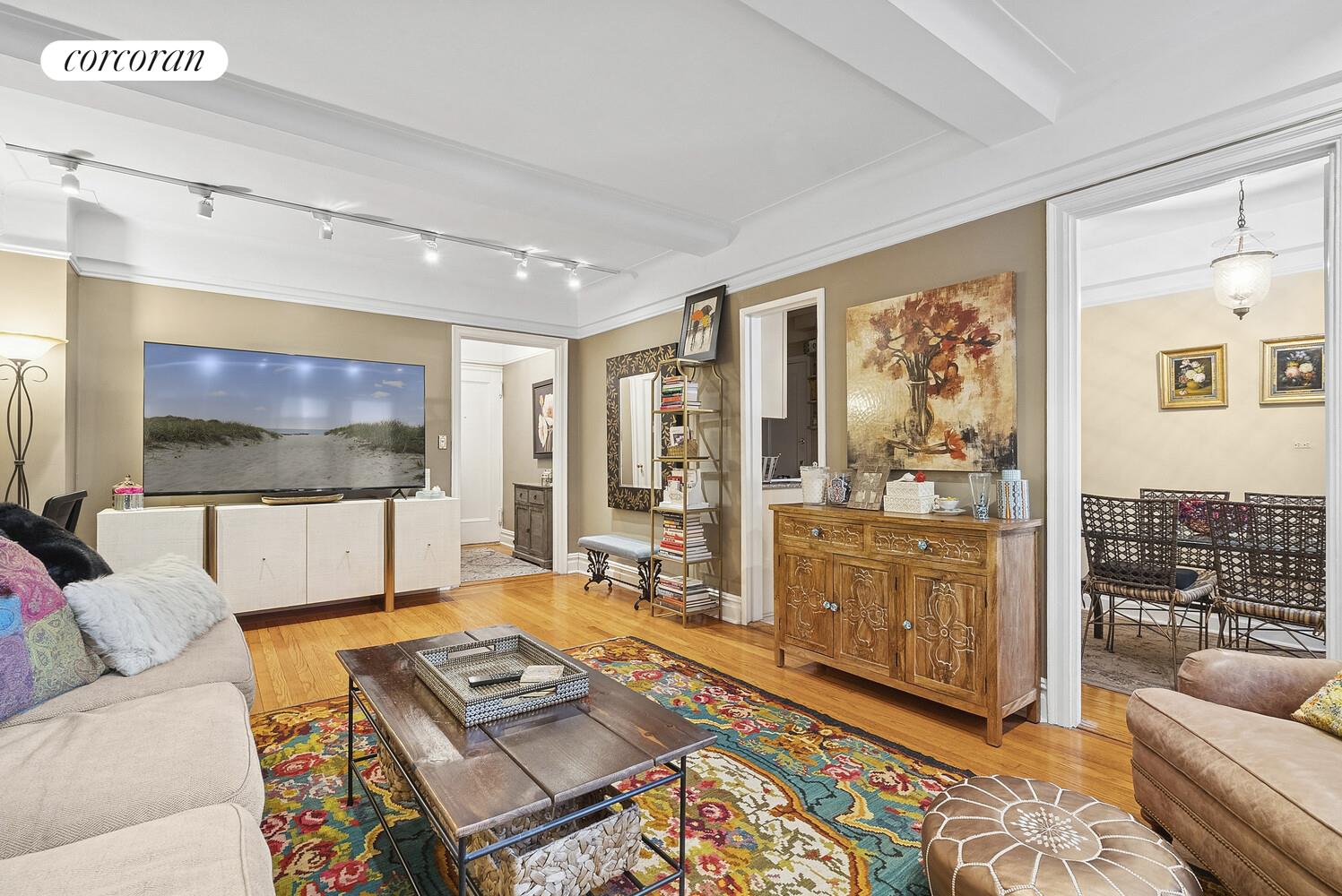 #3 photo, 308 E 79TH Street, 맨해튼 Lenox Hill , NY 10075