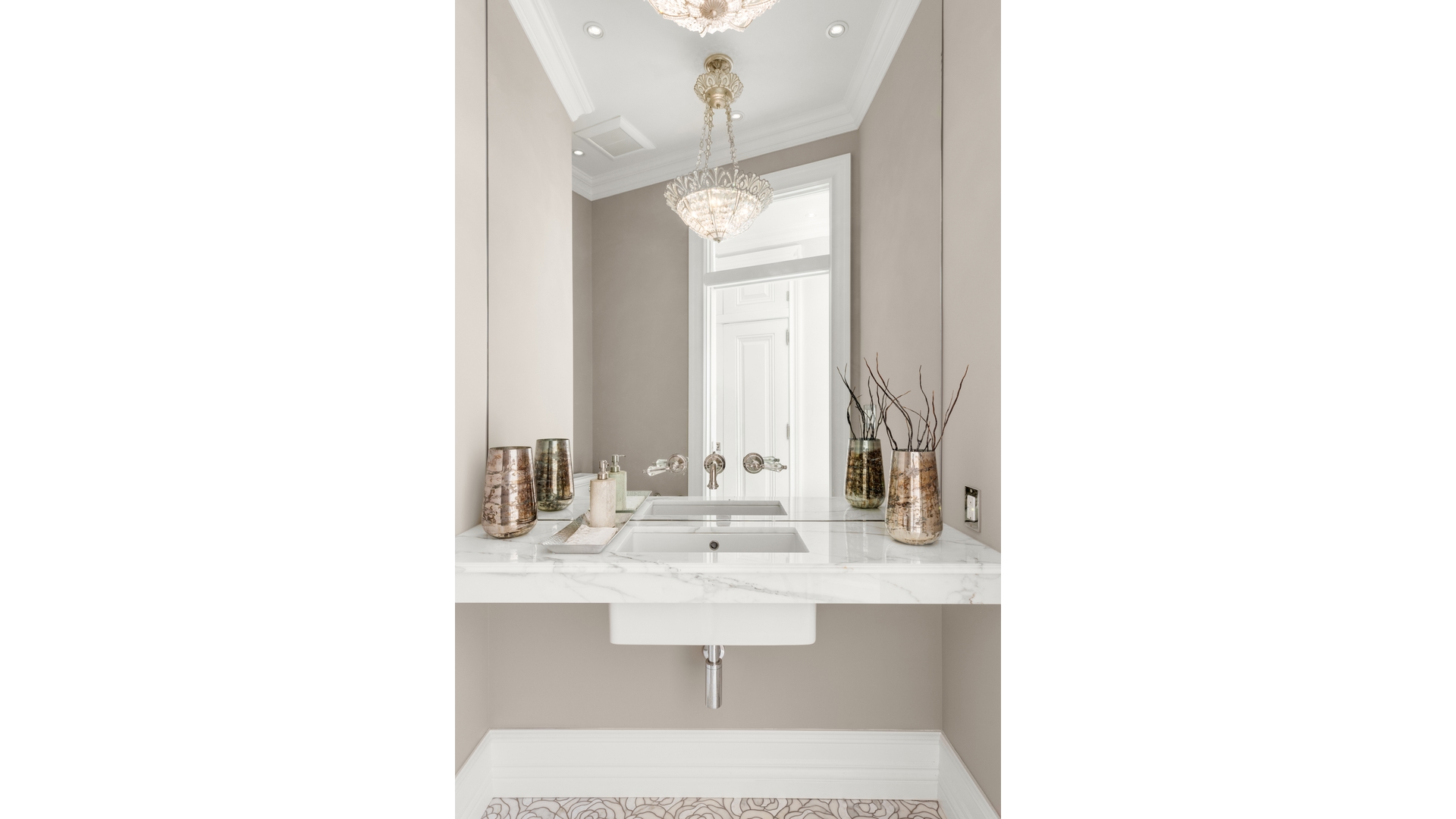 #10 photo, 140 W 69TH Street, Lincoln Square , NY 10023