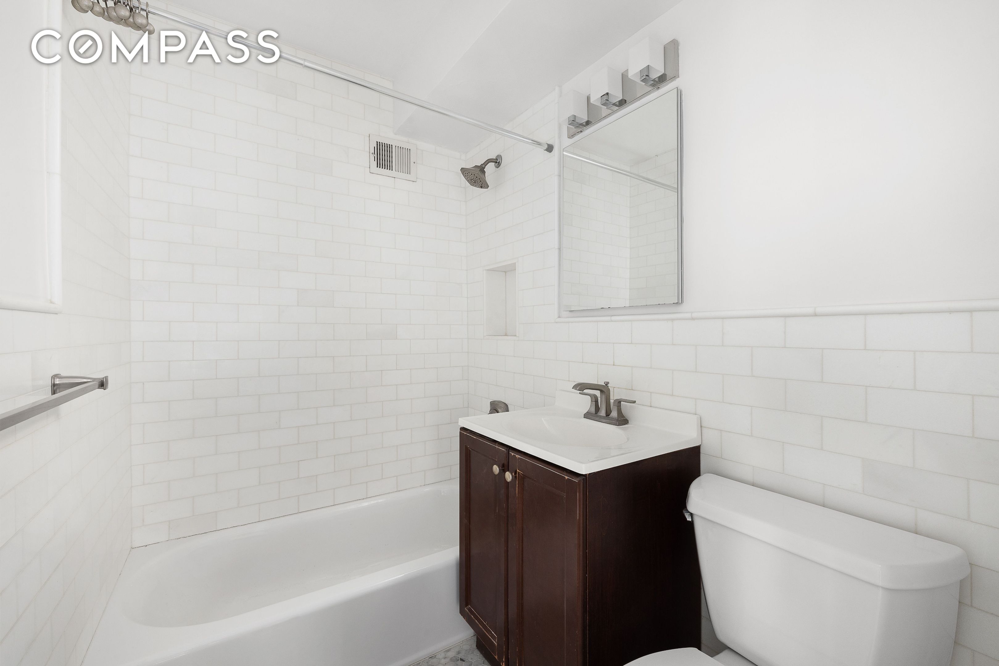 #8 photo, 411 E 53rd Street, Sutton Place , NY 10022