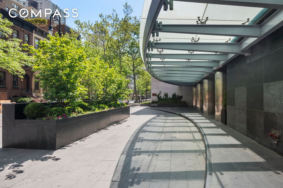 #15 photo, 200 E 62nd Street, 맨해튼 Lenox Hill , NY 10065