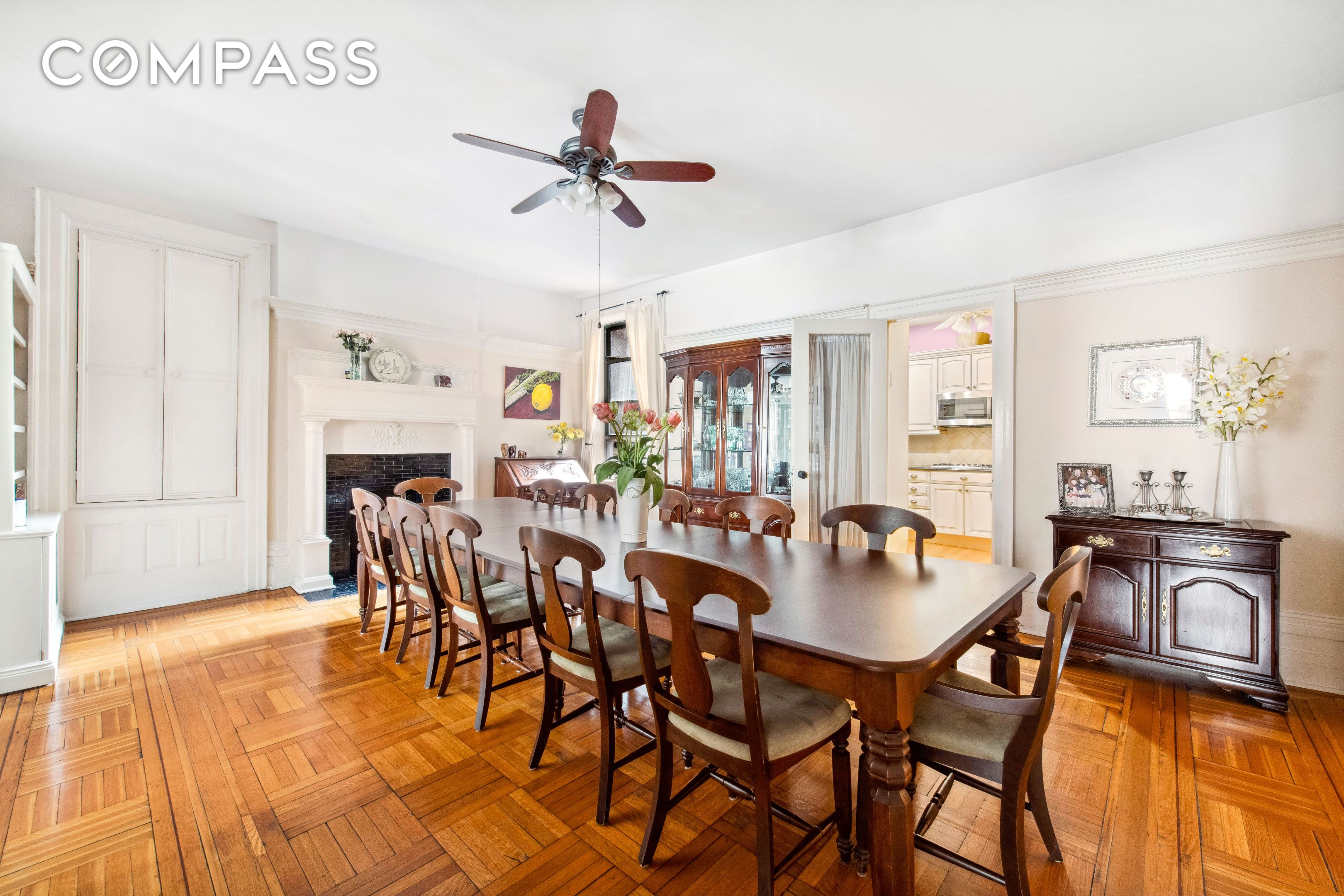 #7 photo, 229 W 97th Street, 맨해튼 Upper West Side , NY 10025