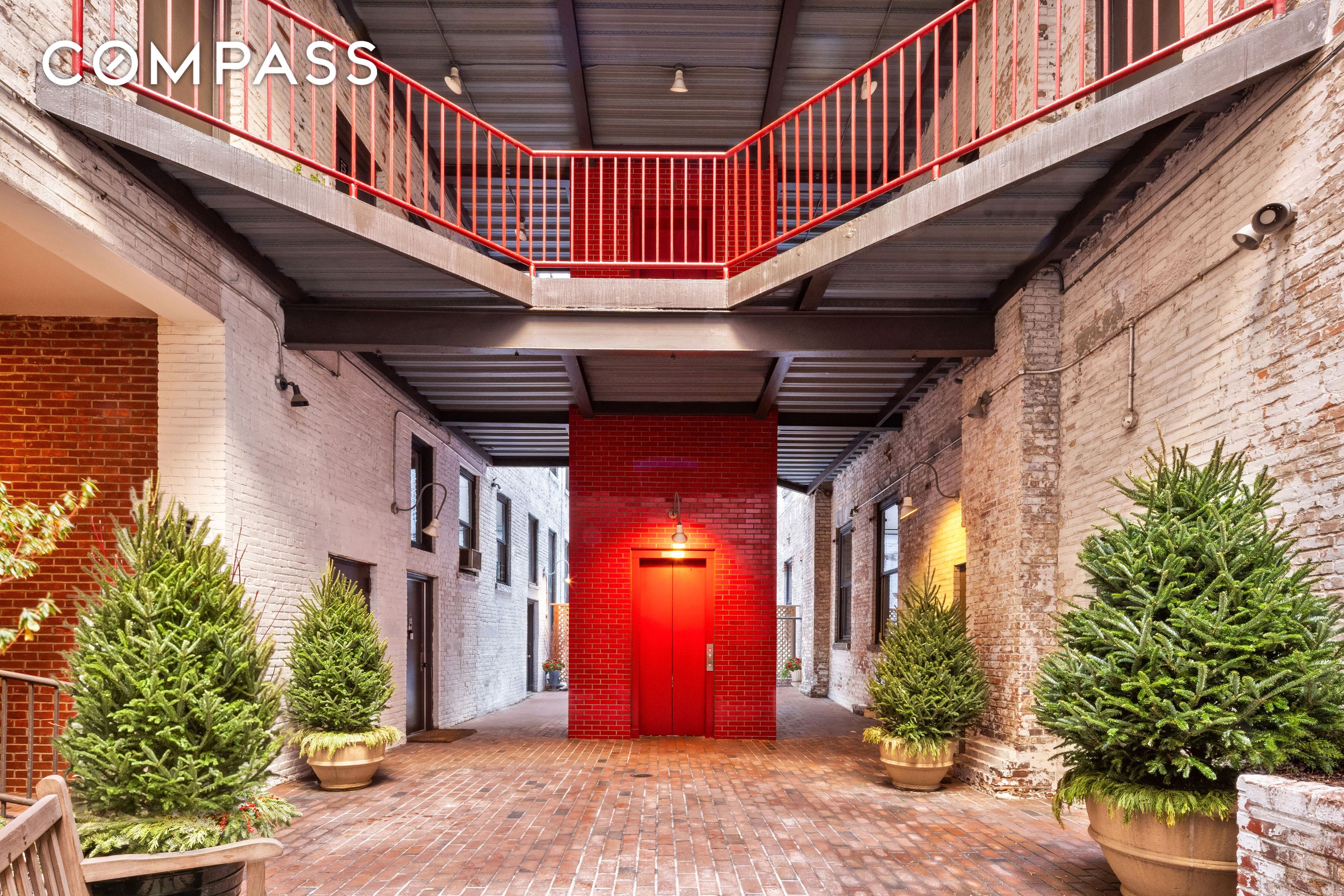 #15 photo, 622 Greenwich Street, 맨해튼 West Village , NY 10014