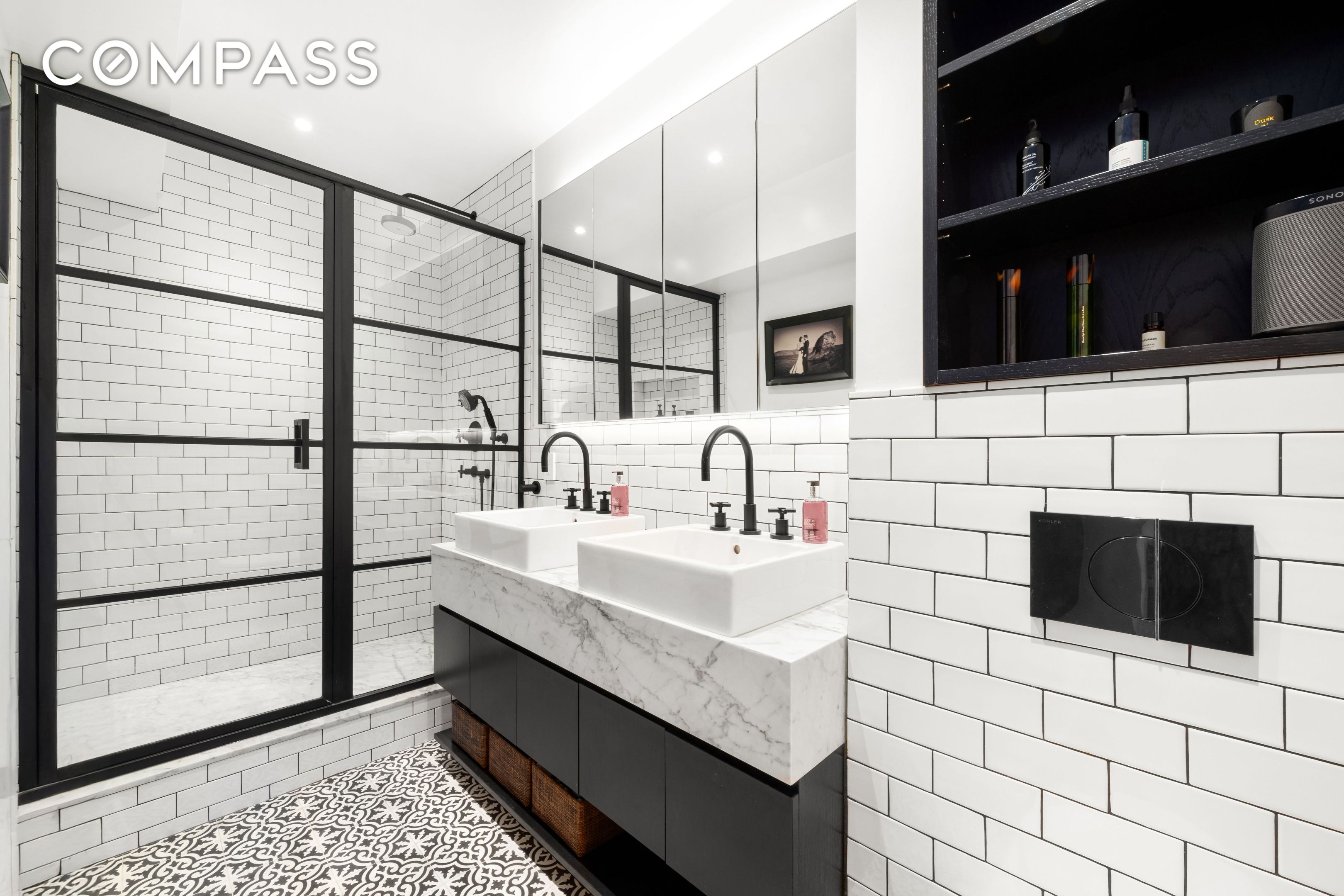 #9 photo, 622 Greenwich Street, 맨해튼 West Village , NY 10014