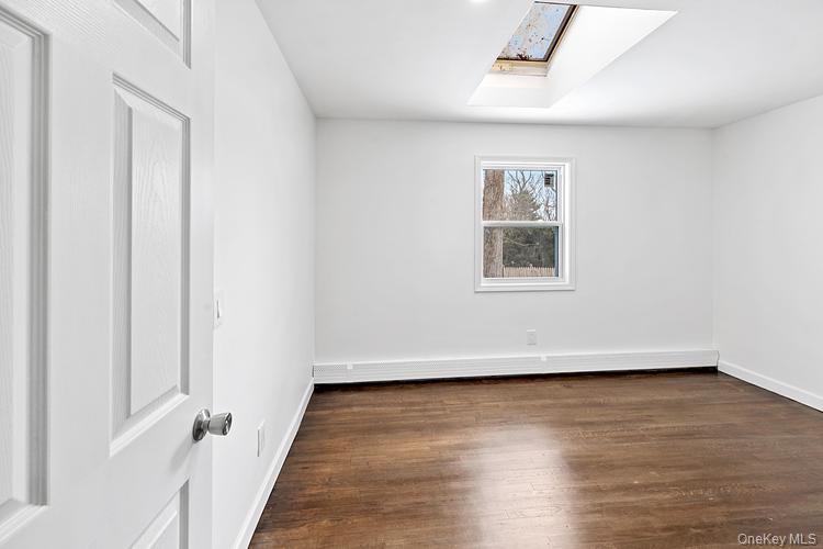 #8 photo, 15 Gardiners Road, Sound Beach , NY 11789