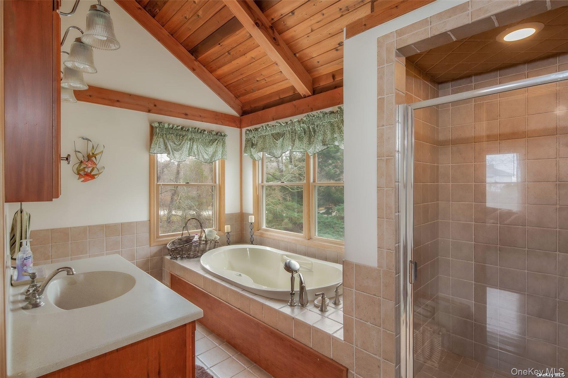 #18 photo, 48 Oakhurst Road, Hampton Bays , NY 11946