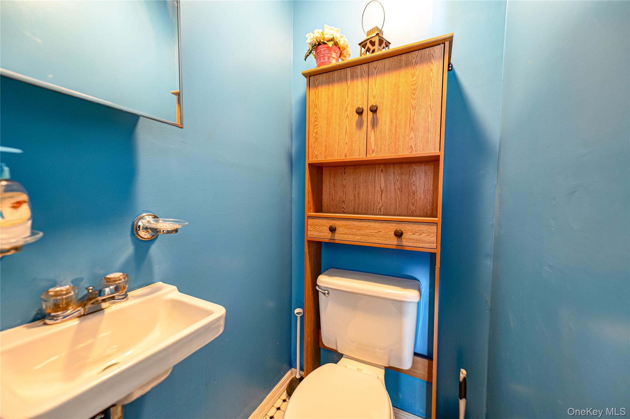 #13 photo, 1440 Lombardy Boulevard, Bay Shore , NY 11706