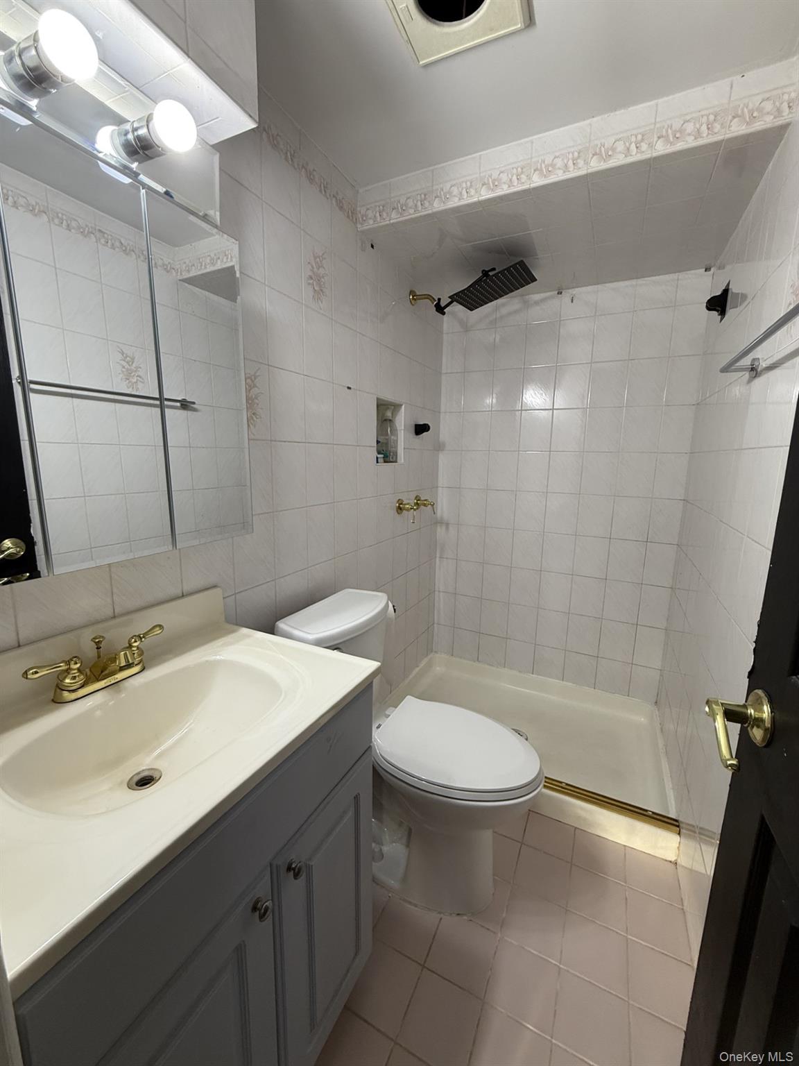 #12 photo, 733 126th Street, College Point , NY 11356