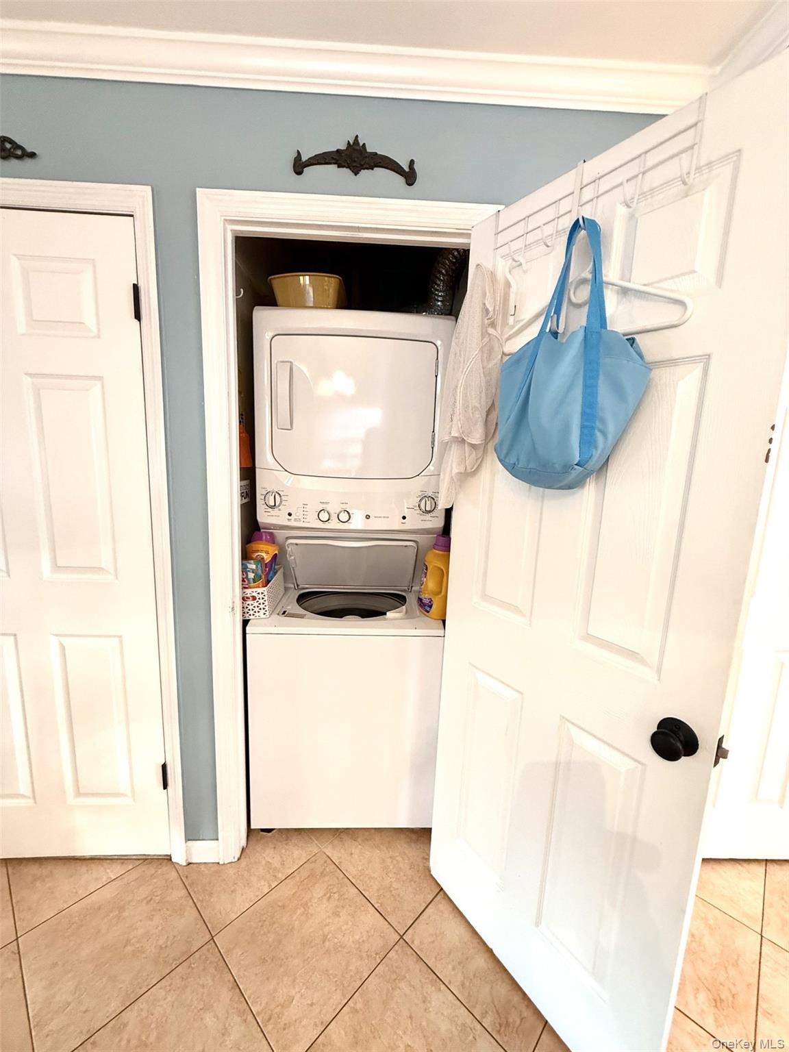 #5 photo, 733 126th Street, College Point , NY 11356