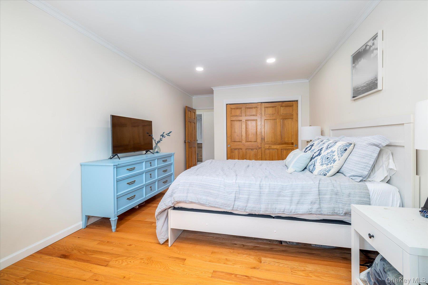 #14 photo, 210 Westend Avenue, Freeport , NY 11520