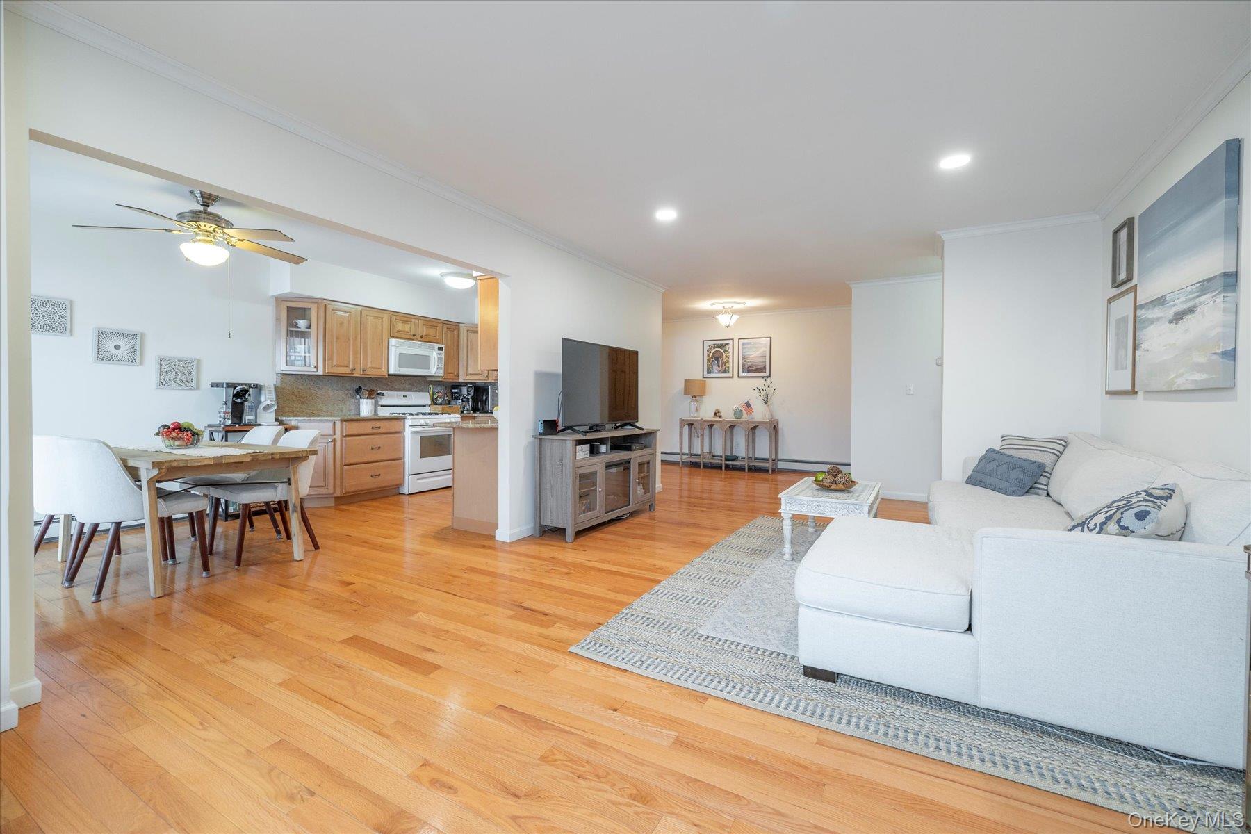 #9 photo, 210 Westend Avenue, Freeport , NY 11520