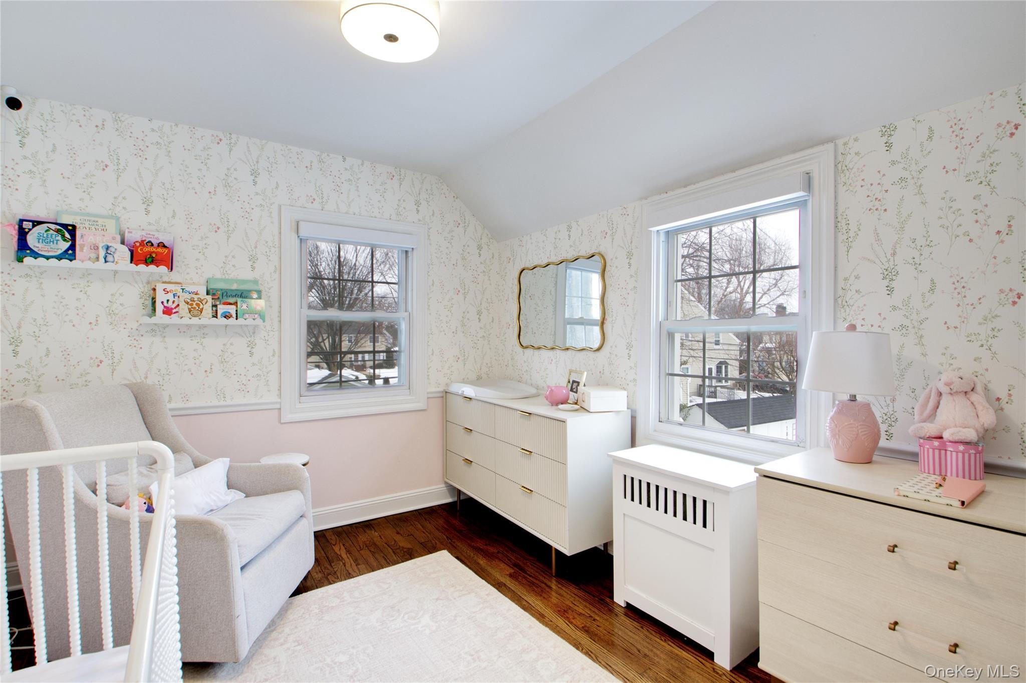 #11 photo, 178 Carlton Terrace, Stewart Manor , NY 11530